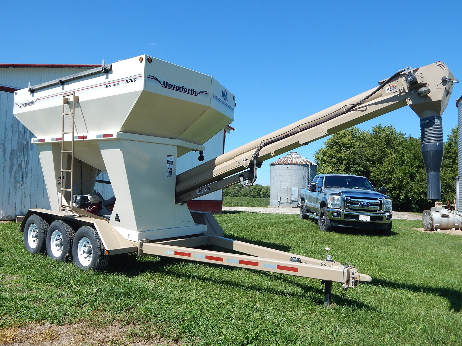 Property photo 22 - FARM EQUIPMENT AUCTION IN CLINTON COUNTY, INDIANA
