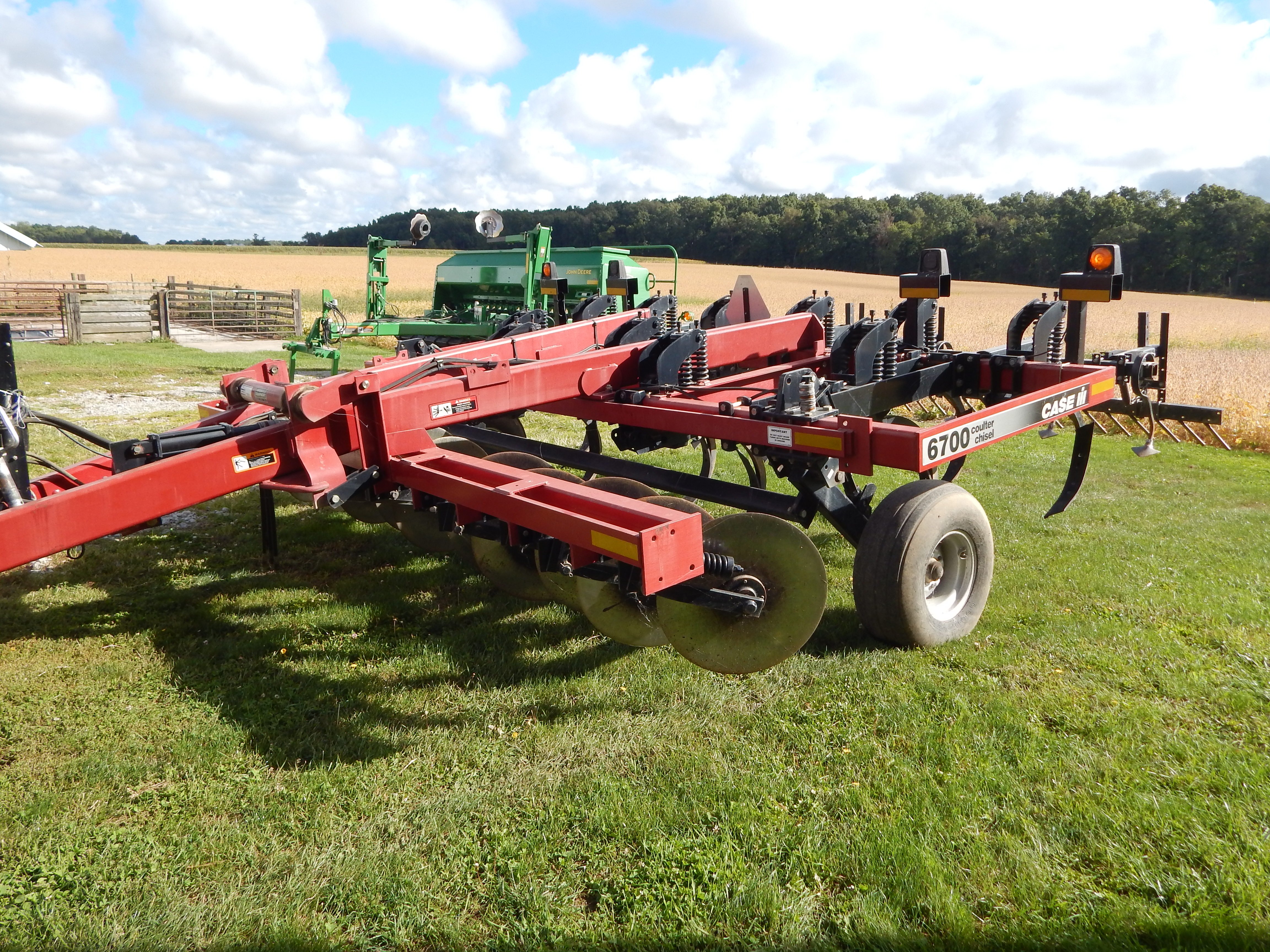 Property photo 17 - FARM EQUIPMENT AUCTION IN NOBLE COUNTY, INDIANA