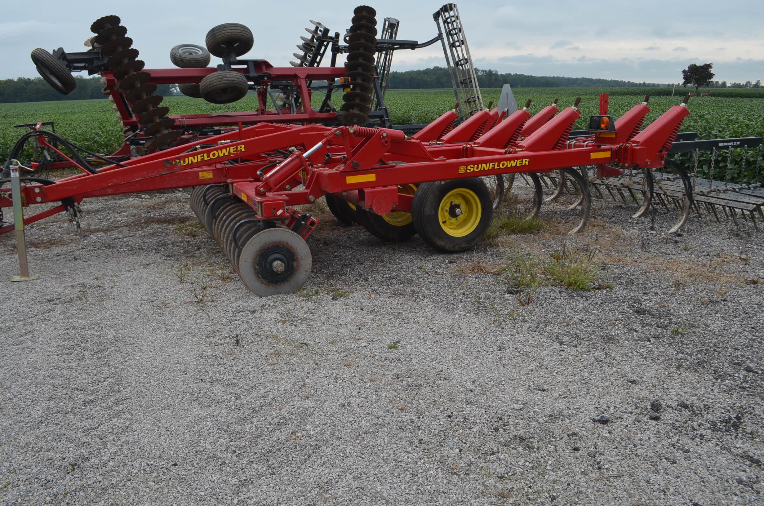 Property photo 36 - FARM EQUIPMENT AUCTION IN DEFIANCE COUNTY, OHIO