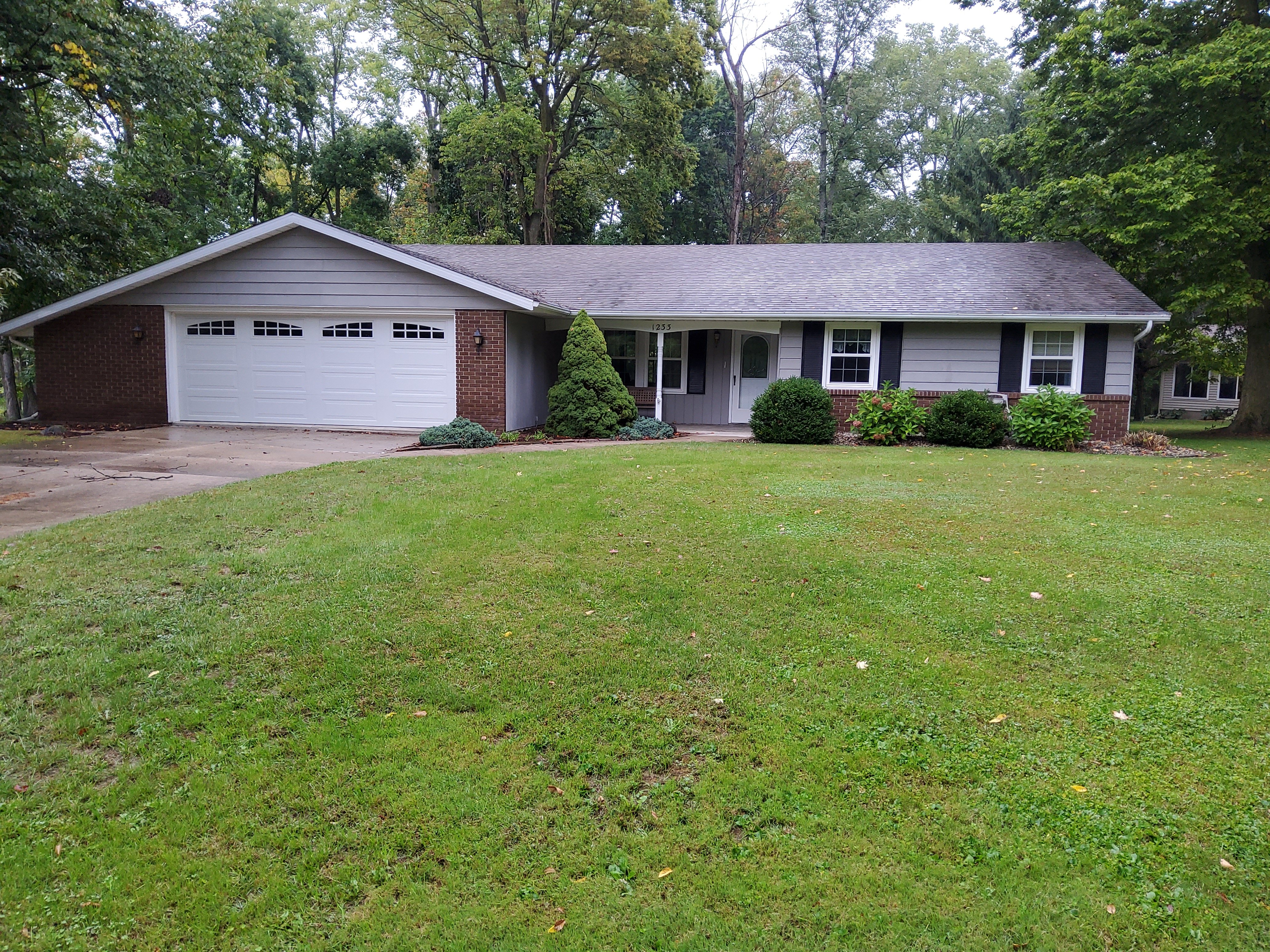 Property photo 9 - **UPDATED**REAL ESTATE AUCTION 1.2+/- ACRES OFFERED IN 1 TRACT IN WHITLEY COUNTY, INDIANA