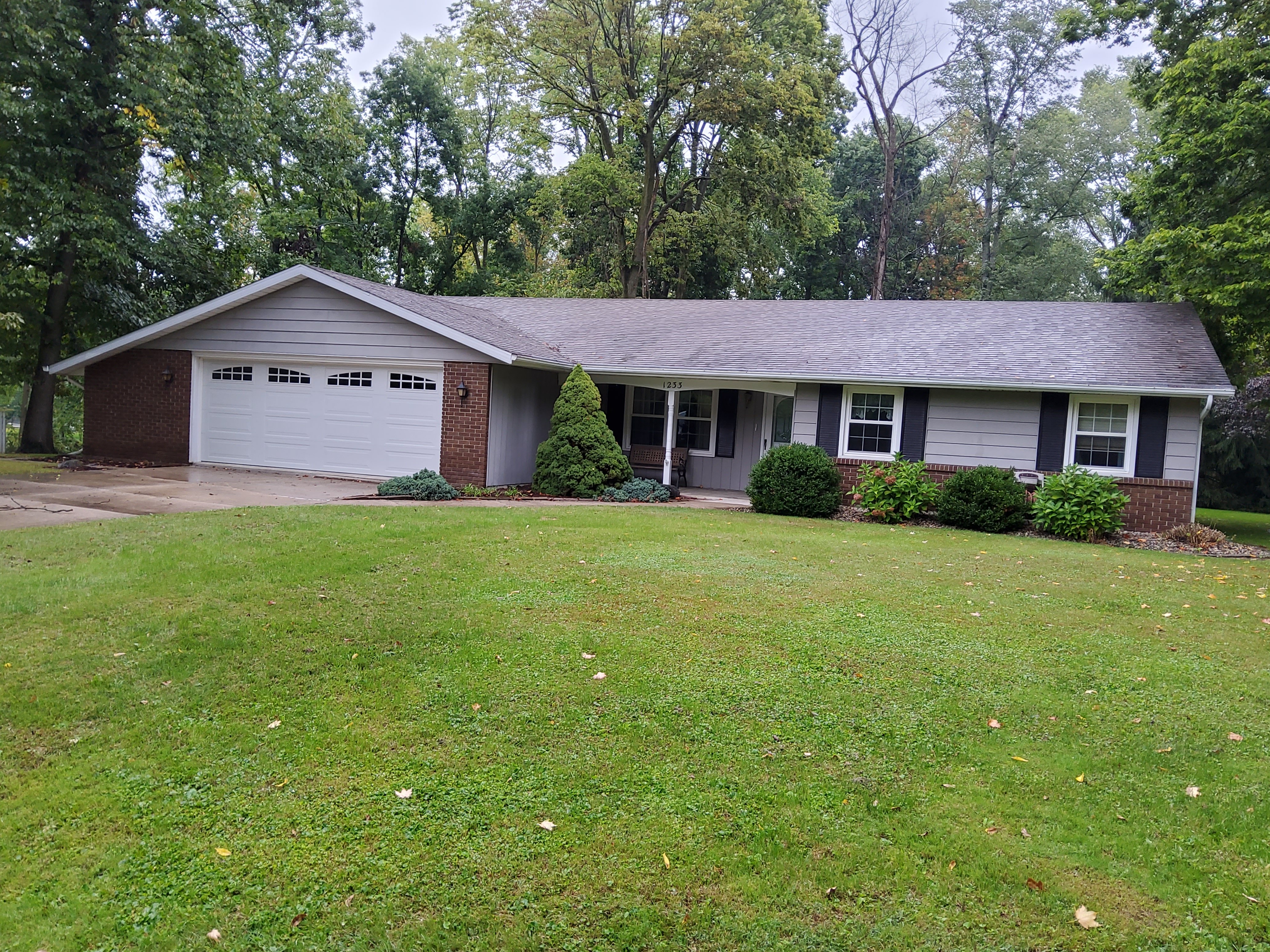 Property photo 5 - **UPDATED**REAL ESTATE AUCTION 1.2+/- ACRES OFFERED IN 1 TRACT IN WHITLEY COUNTY, INDIANA
