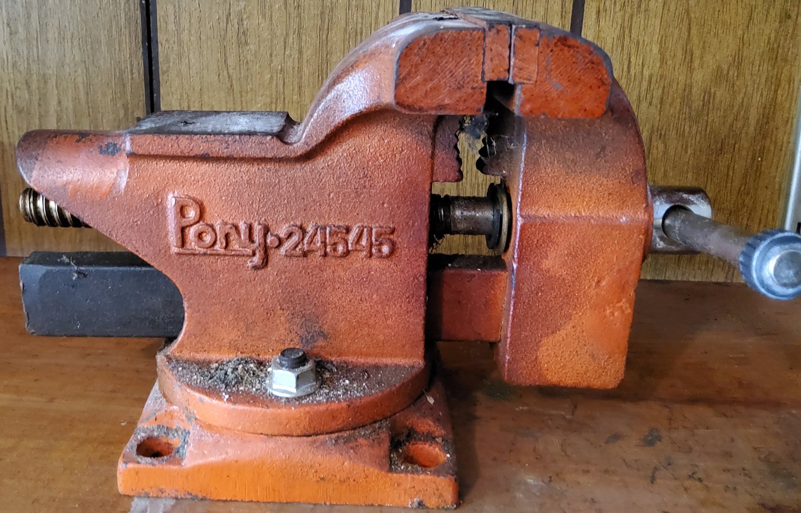 Property photo 4 - TIMED ONLINE ONLY PERSONAL PROPERTY AUCTION IN WHITLEY COUNTY, INDIANA