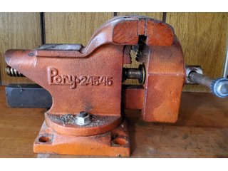 Property photo 4 - TIMED ONLINE ONLY PERSONAL PROPERTY AUCTION IN WHITLEY COUNTY, INDIANA