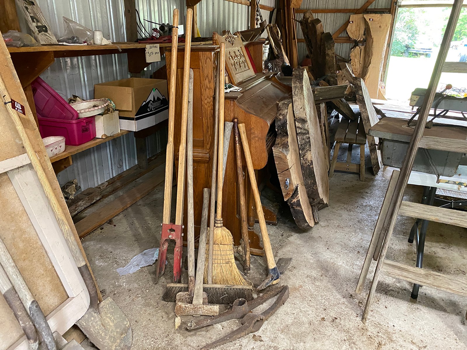 Property photo 20 - TIMED ONLINE ONLY PERSONAL PROPERTY AUCTION - STEUBEN COUNTY, INDIANA