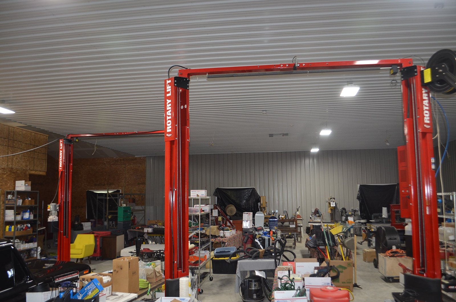 Property photo 130 - TIMED ONLINE ONLY PERSONAL PROPERTY AUCTION IN ALLEN COUNTY, INDIANA