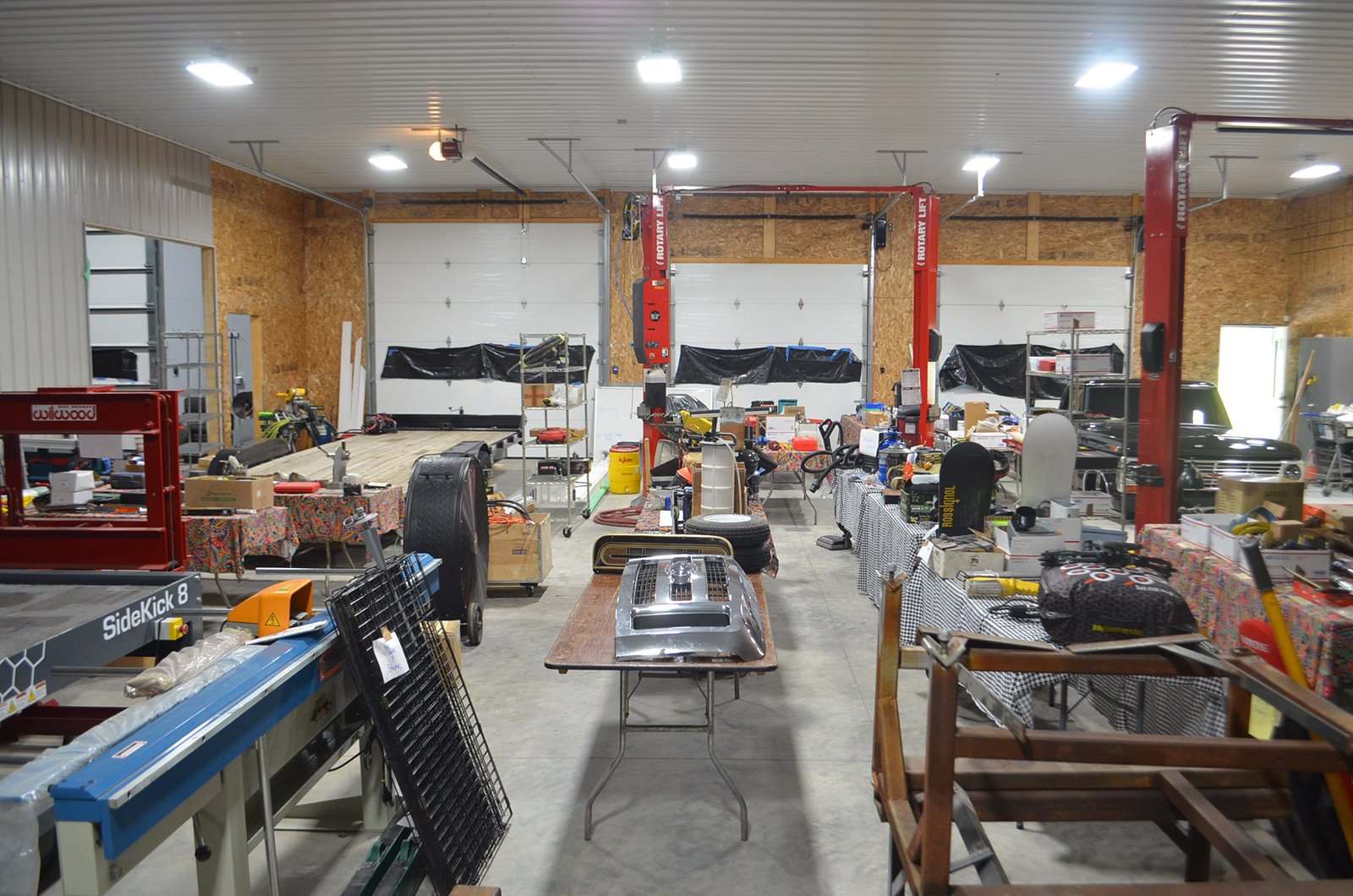 Property photo 126 - TIMED ONLINE ONLY PERSONAL PROPERTY AUCTION IN ALLEN COUNTY, INDIANA