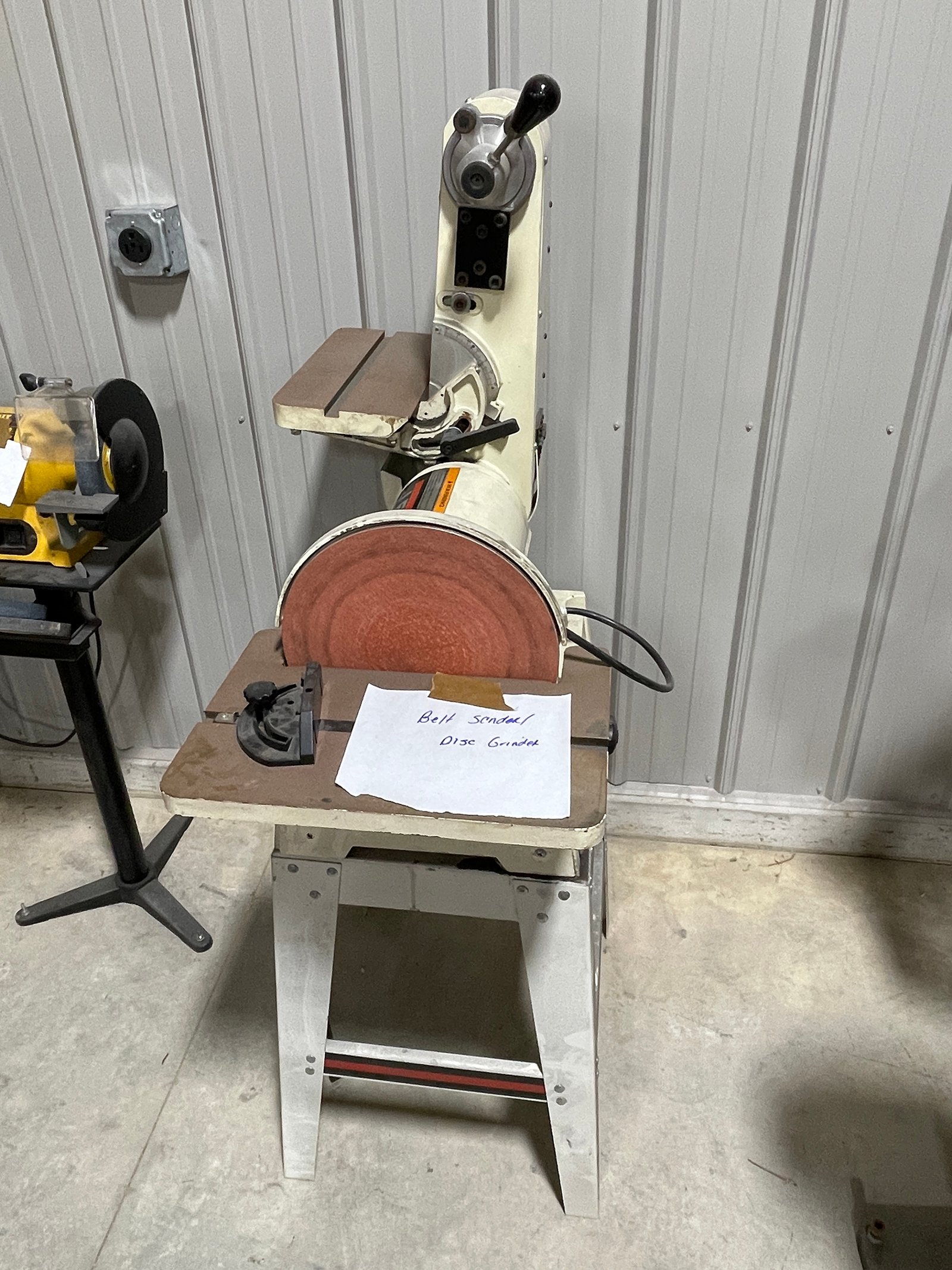 Property photo 118 - TIMED ONLINE ONLY PERSONAL PROPERTY AUCTION IN ALLEN COUNTY, INDIANA