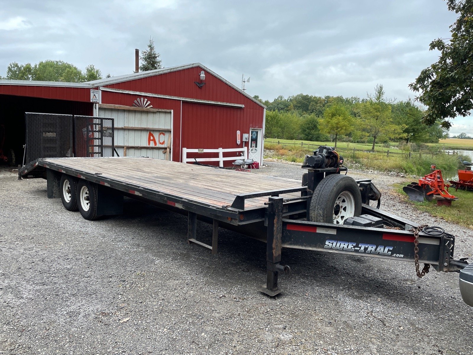 Property photo 8 - TIMED ONLINE ONLY PERSONAL PROPERTY AUCTION IN WHITLEY COUNTY, INDIANA