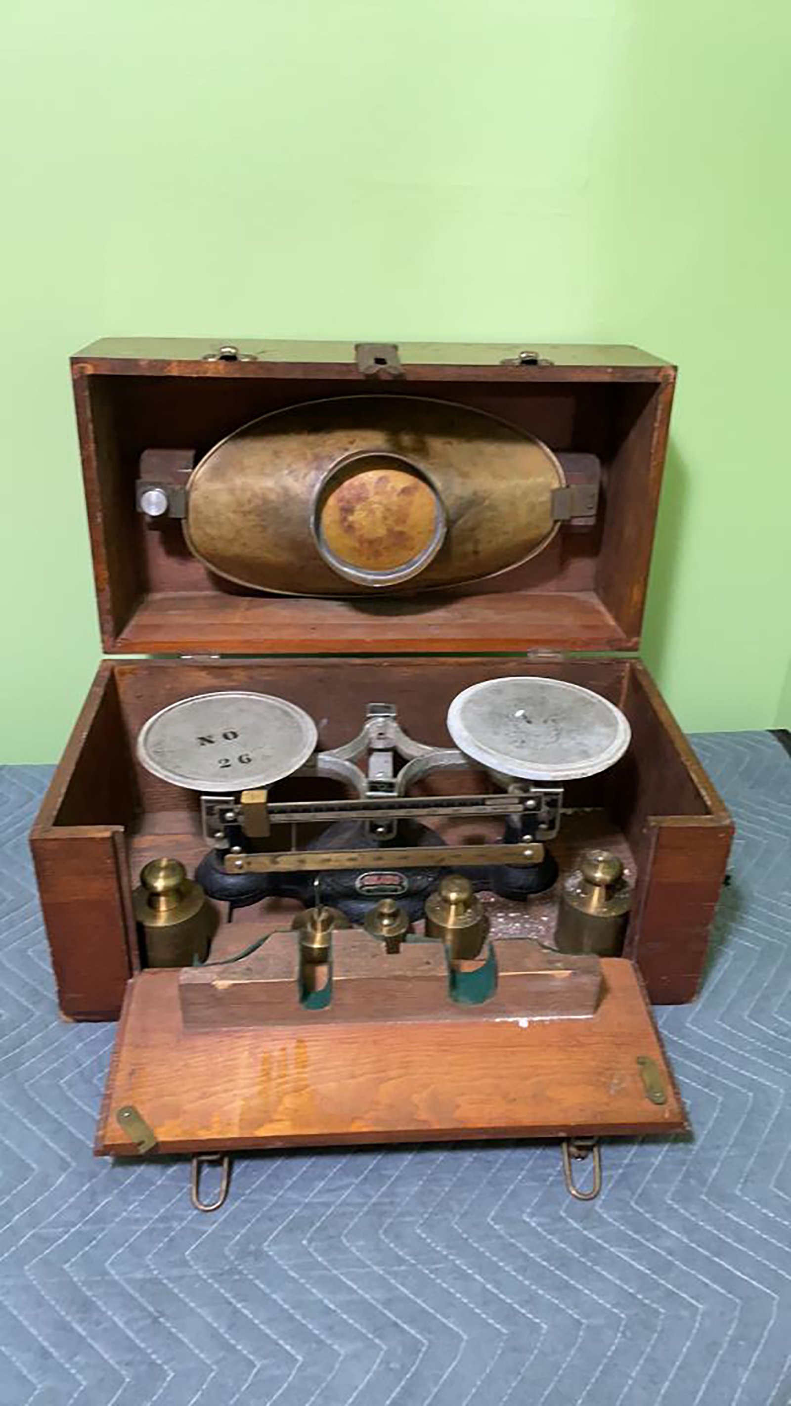 Property photo 12 - TIMED ONLINE ONLY PERSONAL PROPERTY AUCTION IN ALLEN COUNTY, INDIANA