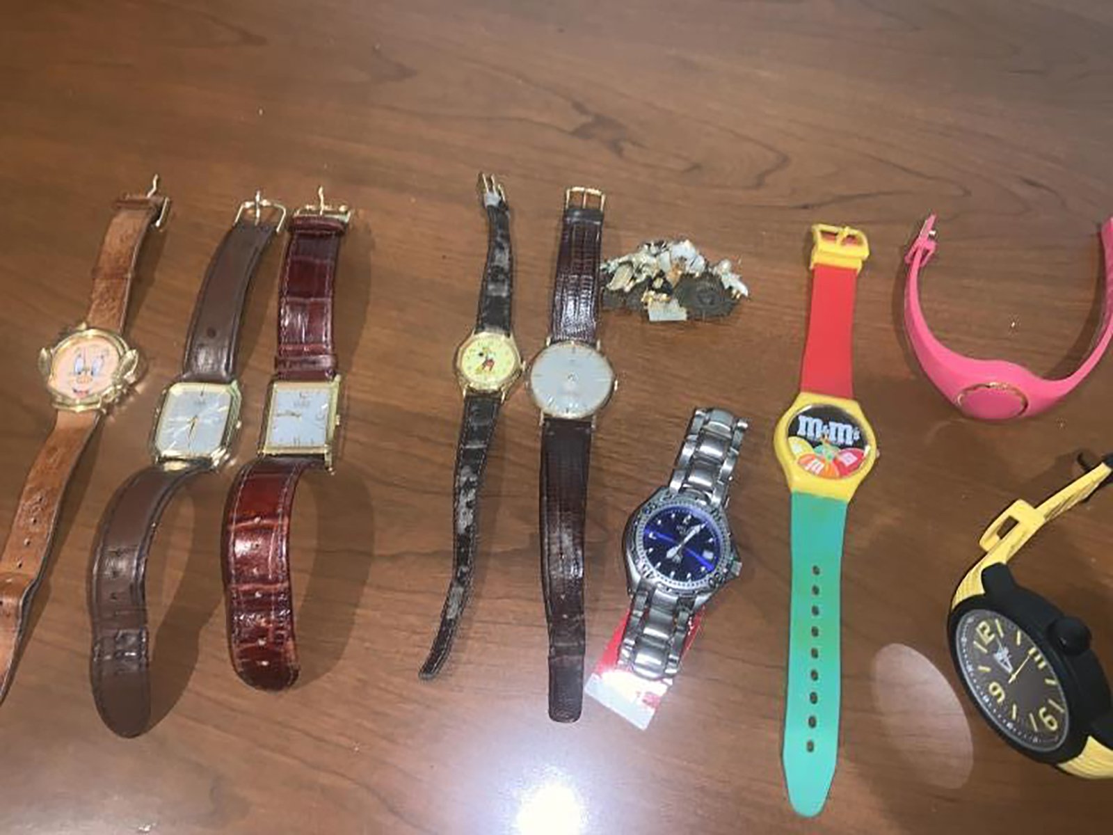 Property photo 39 - TIMED ONLINE ONLY PERSONAL PROPERTY AUCTION IN ALLEN COUNTY, INDIANA