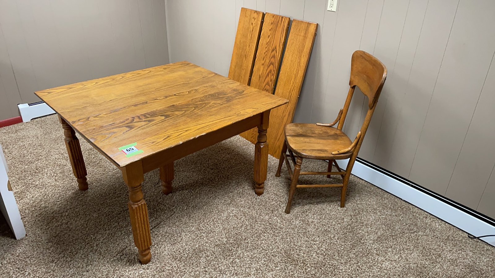 Property photo 204 - TIMED ONLINE ONLY PERSONAL PROPERTY AUCTION IN ALLEN COUNTY, INDIANA