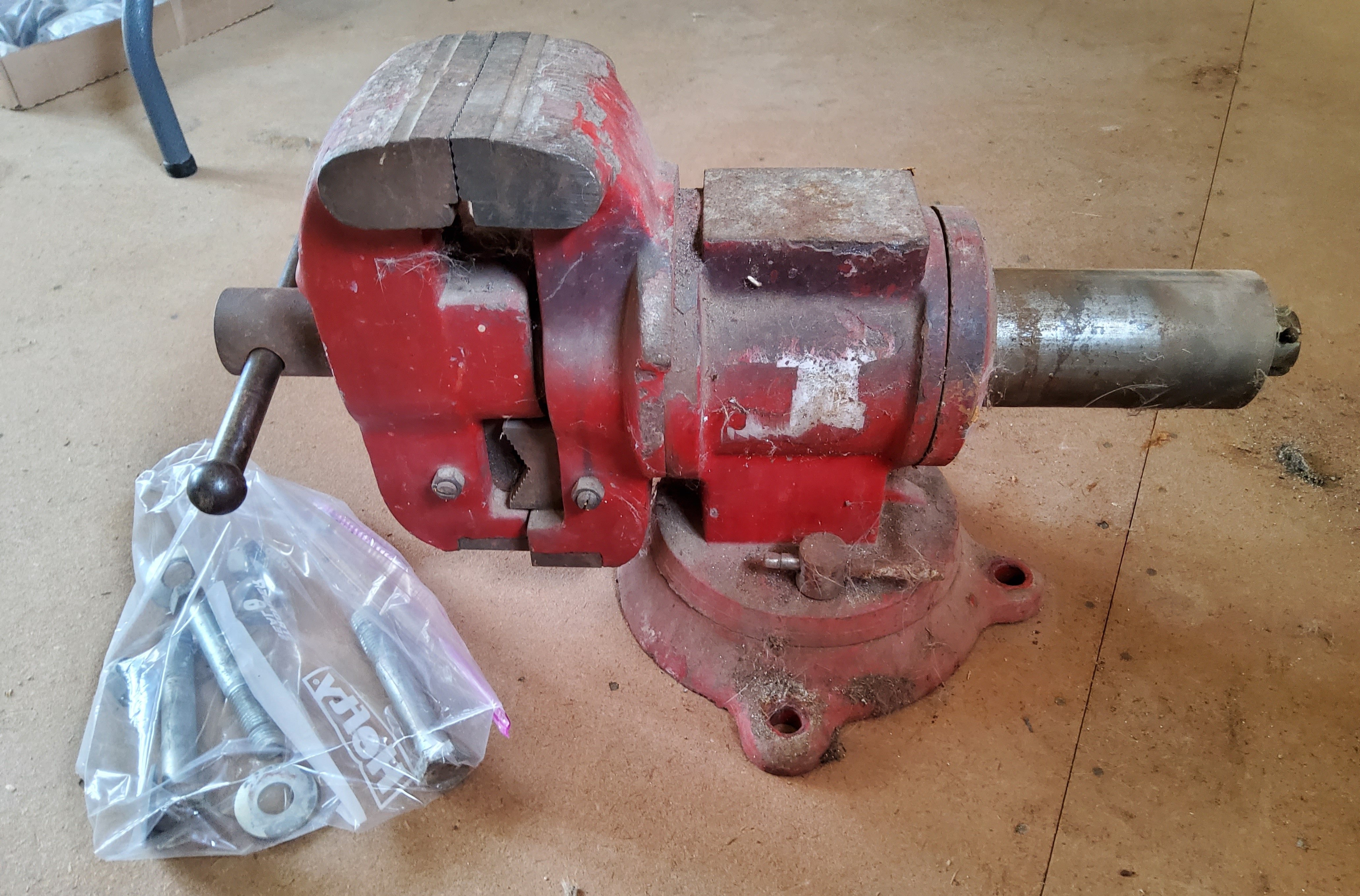 Property photo 43 - TIMED ONLINE ONLY PERSONAL PROPERTY AUCTION IN FAYETTE COUNTY, INDIANA