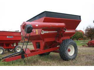Property photo 9 - FARM EQUIPMENT AUCTION IN TRUMBULL COUNTY, OHIO