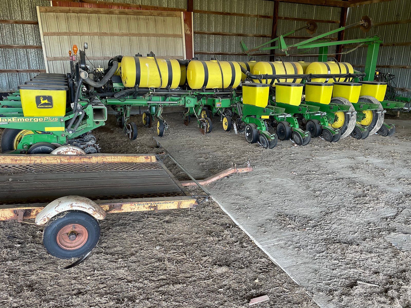 Property photo 13 - FARM & DAIRY EQUIPMENT AUCTION IN BRANCH COUNTY, MICHIGAN