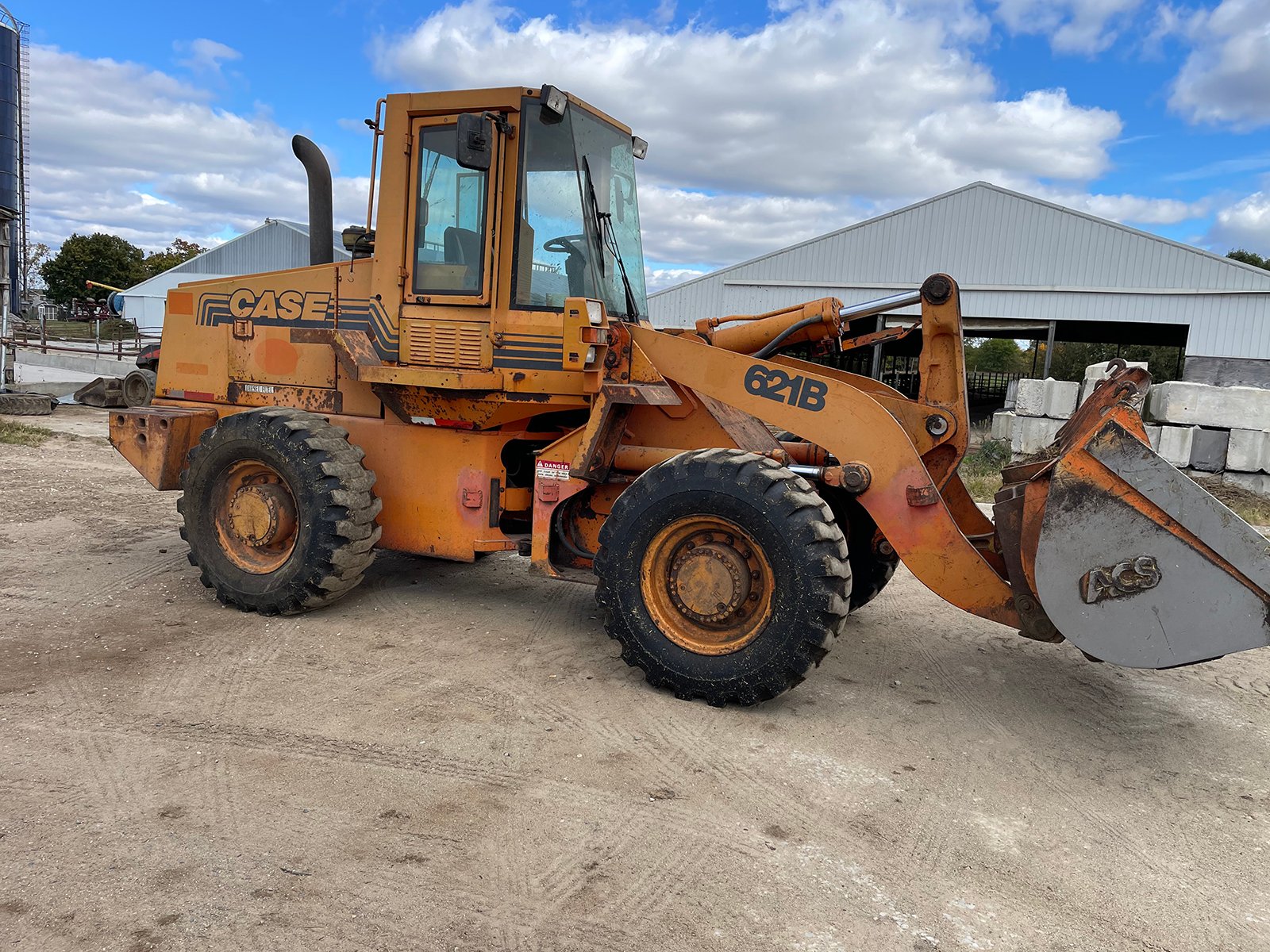 Property photo 27 - FARM & DAIRY EQUIPMENT AUCTION IN BRANCH COUNTY, MICHIGAN