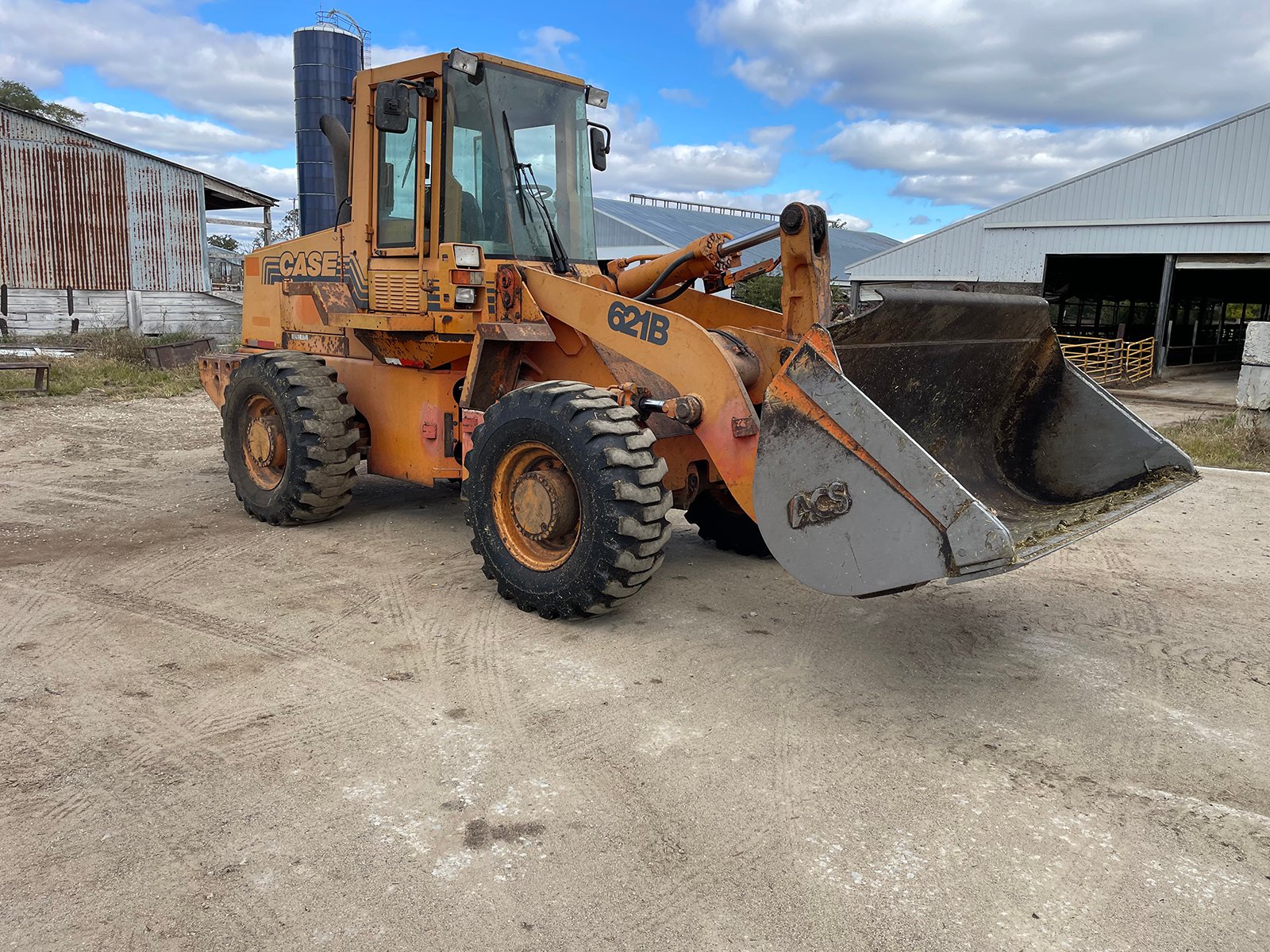 Property photo 28 - FARM & DAIRY EQUIPMENT AUCTION IN BRANCH COUNTY, MICHIGAN