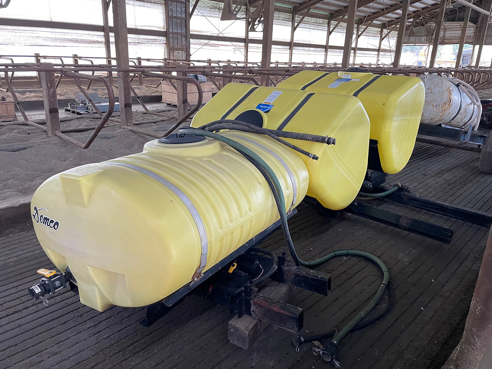 Property photo 36 - FARM & DAIRY EQUIPMENT AUCTION IN BRANCH COUNTY, MICHIGAN