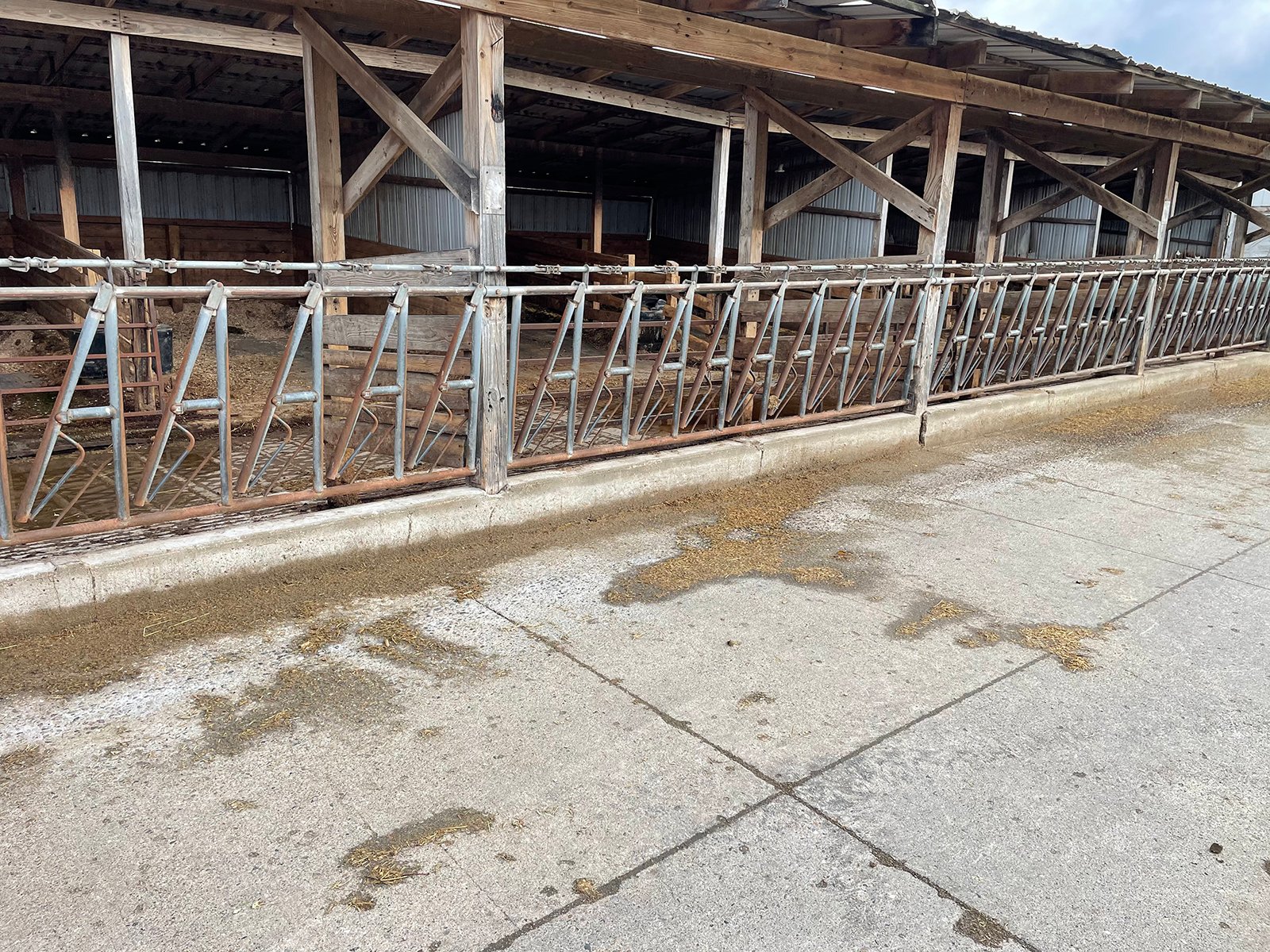 Property photo 62 - FARM & DAIRY EQUIPMENT AUCTION IN BRANCH COUNTY, MICHIGAN