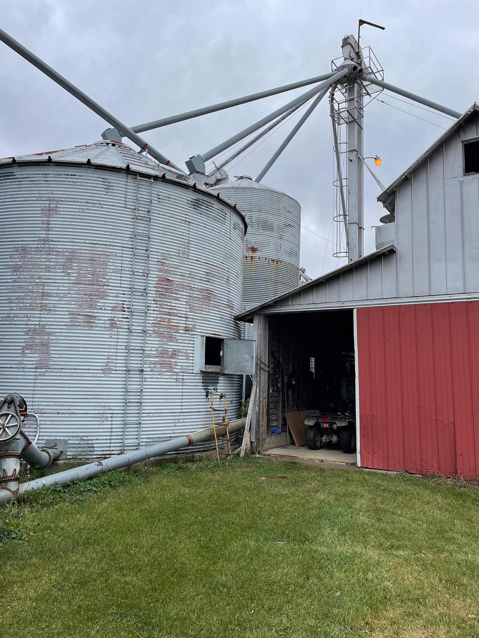 Property photo 72 - FARM & DAIRY EQUIPMENT AUCTION IN BRANCH COUNTY, MICHIGAN