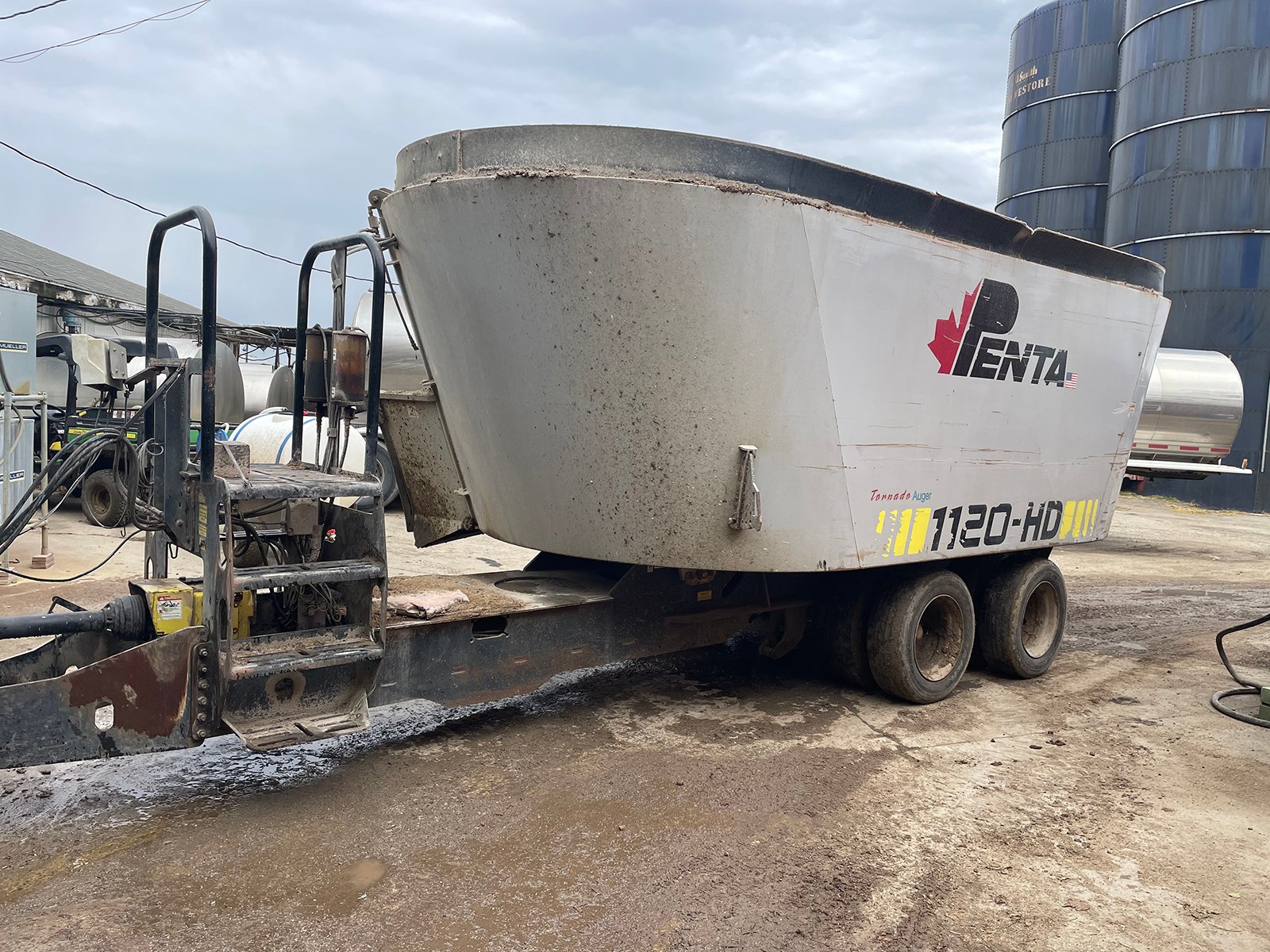 Property photo 98 - FARM & DAIRY EQUIPMENT AUCTION IN BRANCH COUNTY, MICHIGAN