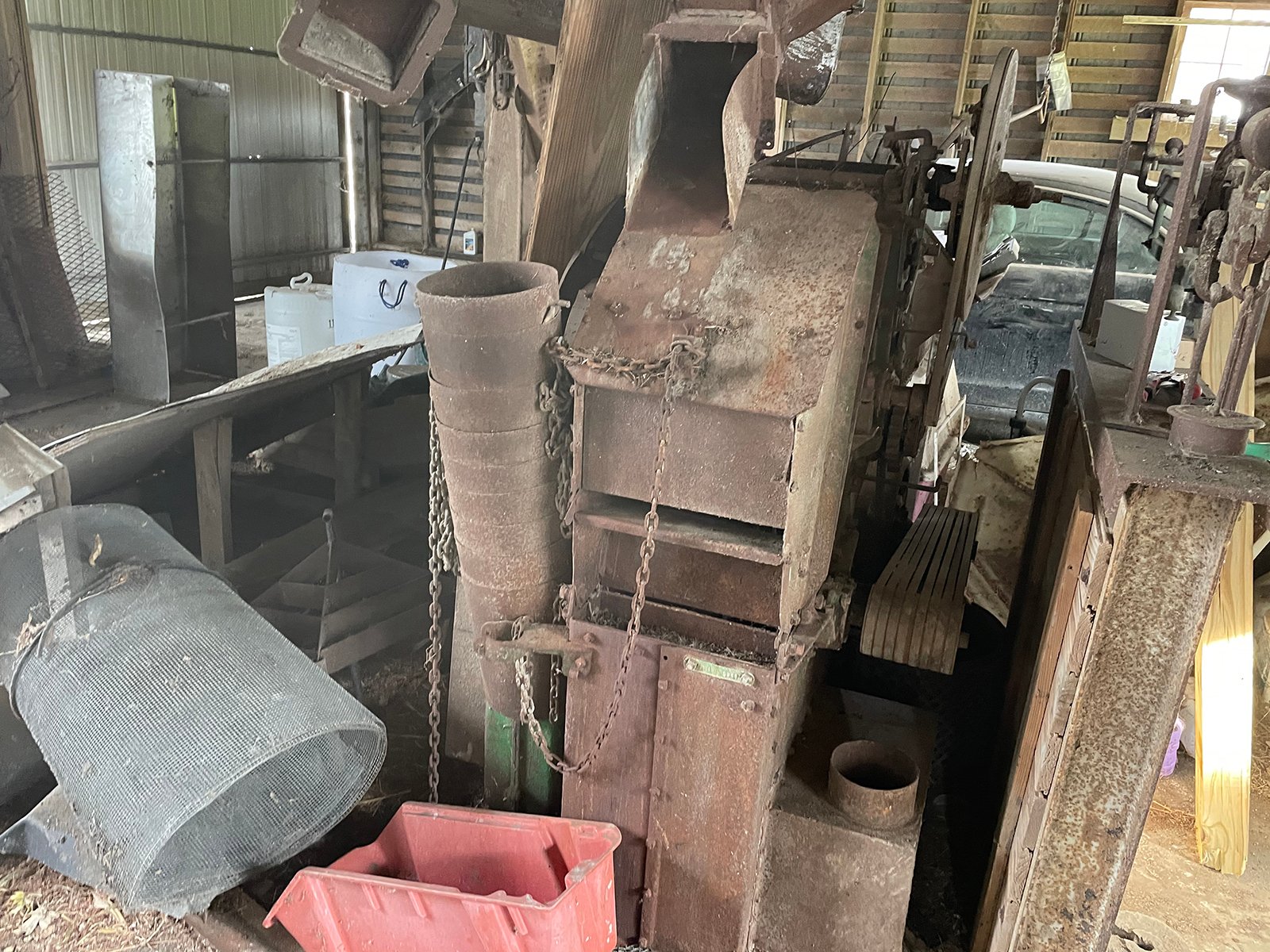Property photo 100 - FARM & DAIRY EQUIPMENT AUCTION IN BRANCH COUNTY, MICHIGAN