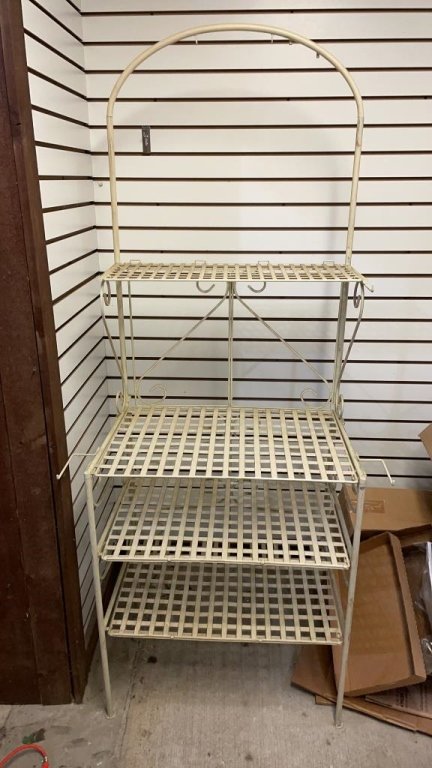 Property photo 292 - TIMED ONLINE ONLY PERSONAL PROPERTY AUCTION IN NOBLE COUNTY, INDIANA