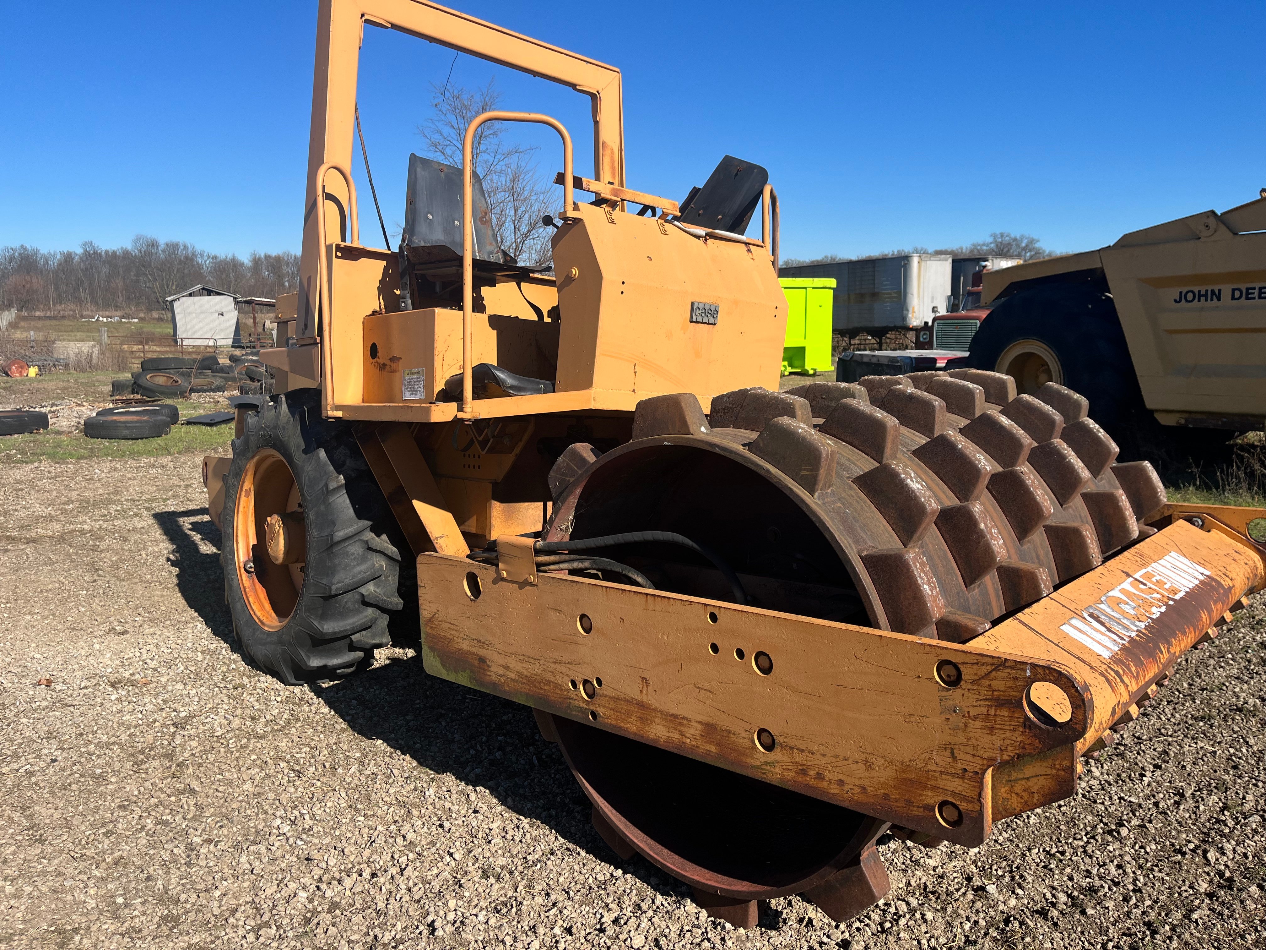 Property photo 21 - CONSTRUCTION EQUIPMENT AUCTION IN HANCOCK COUNTY, INDIANA