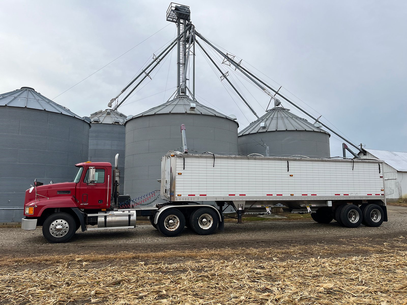 Property photo 4 - TIMED ONLINE ONLY RETIREMENT FARM EQUIPMENT AUCTION IN UNION COUNTY, INDIANA