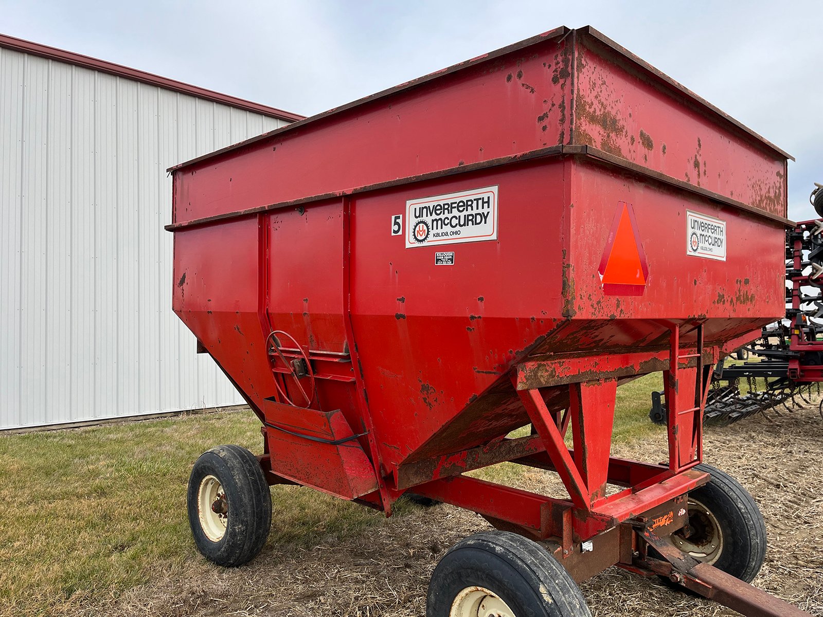 Property photo 10 - TIMED ONLINE ONLY RETIREMENT FARM EQUIPMENT AUCTION IN UNION COUNTY, INDIANA