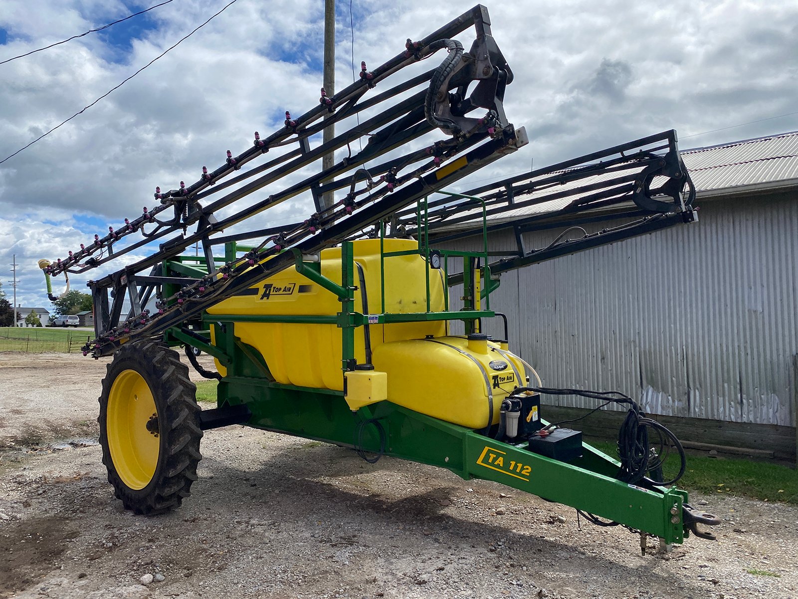 Property photo 1 - FARM EQUIPMENT RETIREMENT AUCTION IN LAGRANGE COUNTY, INDIANA