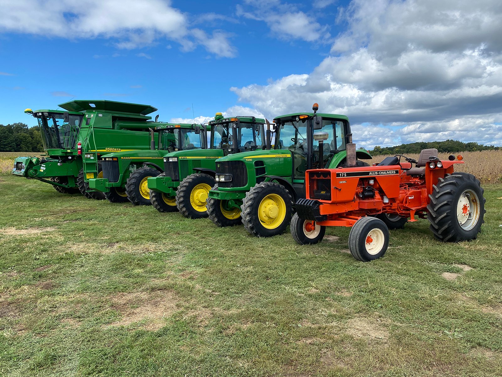 Property photo 8 - FARM EQUIPMENT RETIREMENT AUCTION IN LAGRANGE COUNTY, INDIANA