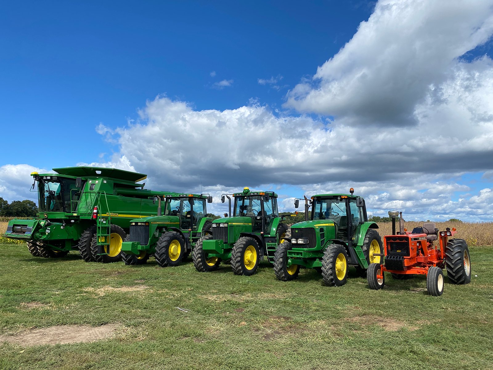 Property photo 9 - FARM EQUIPMENT RETIREMENT AUCTION IN LAGRANGE COUNTY, INDIANA