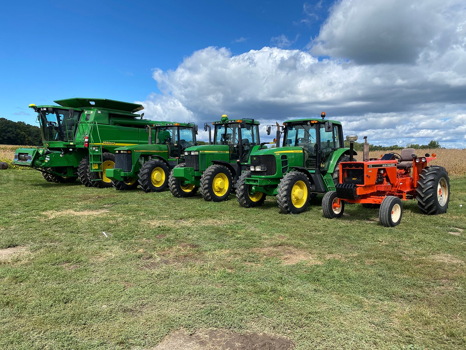 Property photo 12 - FARM EQUIPMENT RETIREMENT AUCTION IN LAGRANGE COUNTY, INDIANA