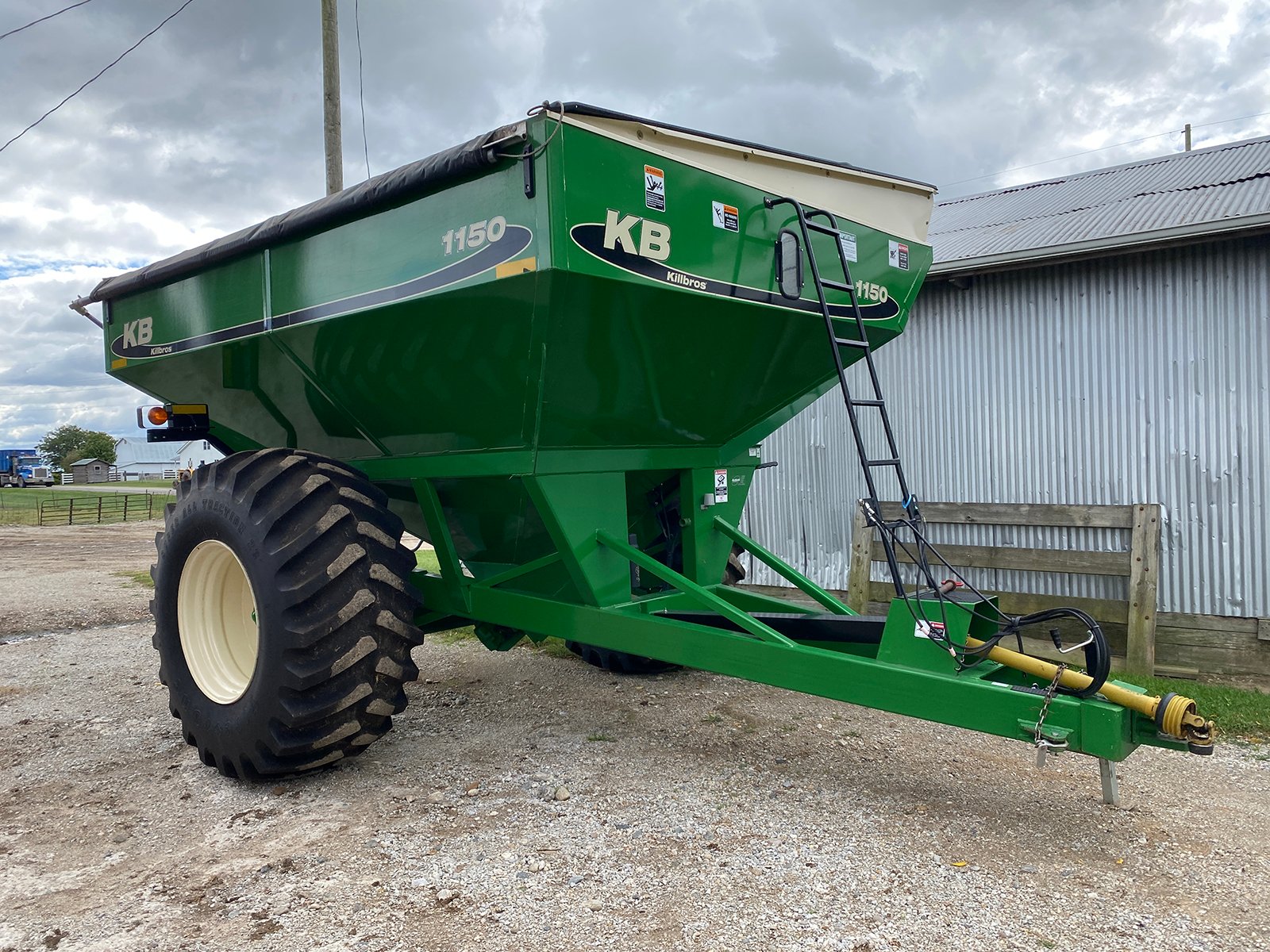 Property photo 17 - FARM EQUIPMENT RETIREMENT AUCTION IN LAGRANGE COUNTY, INDIANA