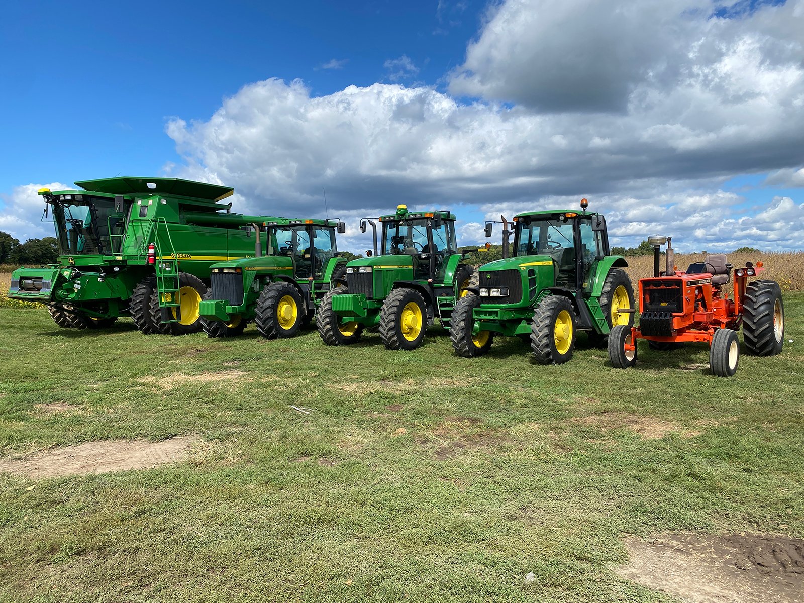 Property photo 18 - FARM EQUIPMENT RETIREMENT AUCTION IN LAGRANGE COUNTY, INDIANA