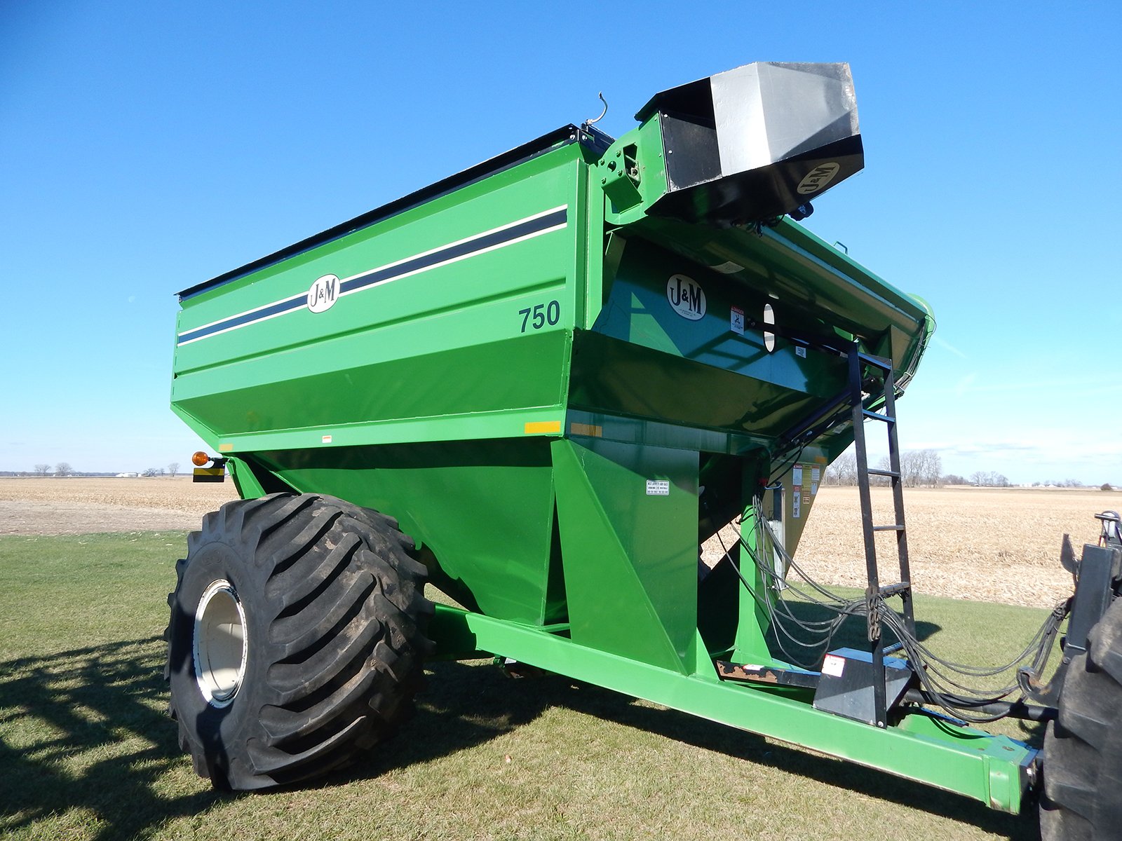 Property photo 14 - FARM EQUIPMENT AUCTION IN JASPER COUNTY, INDIANA