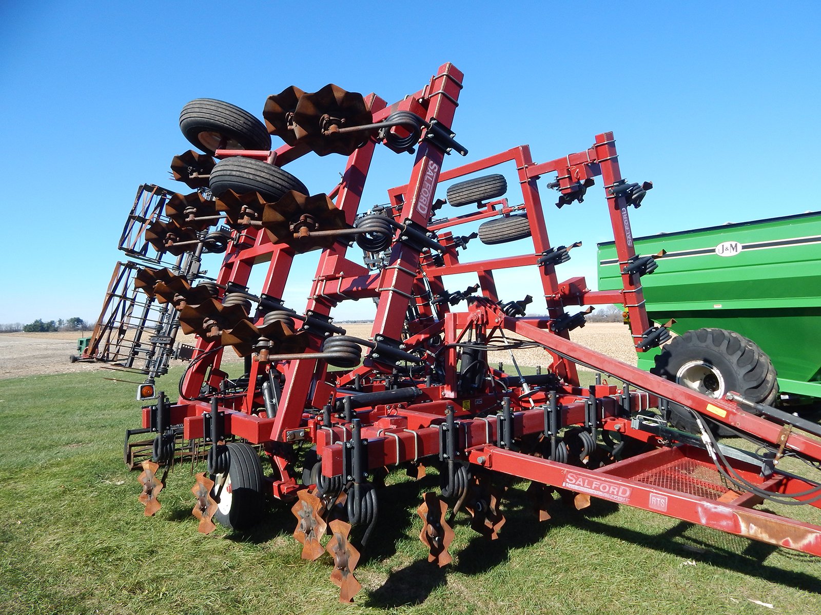 Property photo 16 - FARM EQUIPMENT AUCTION IN JASPER COUNTY, INDIANA
