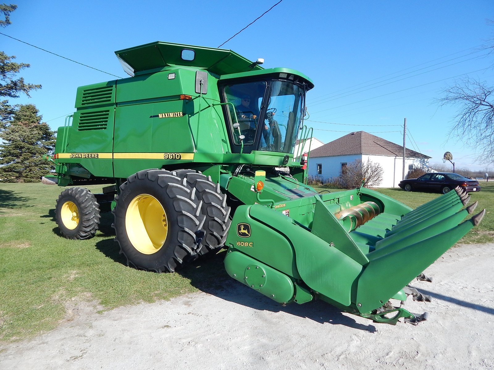 Property photo 25 - FARM EQUIPMENT AUCTION IN JASPER COUNTY, INDIANA