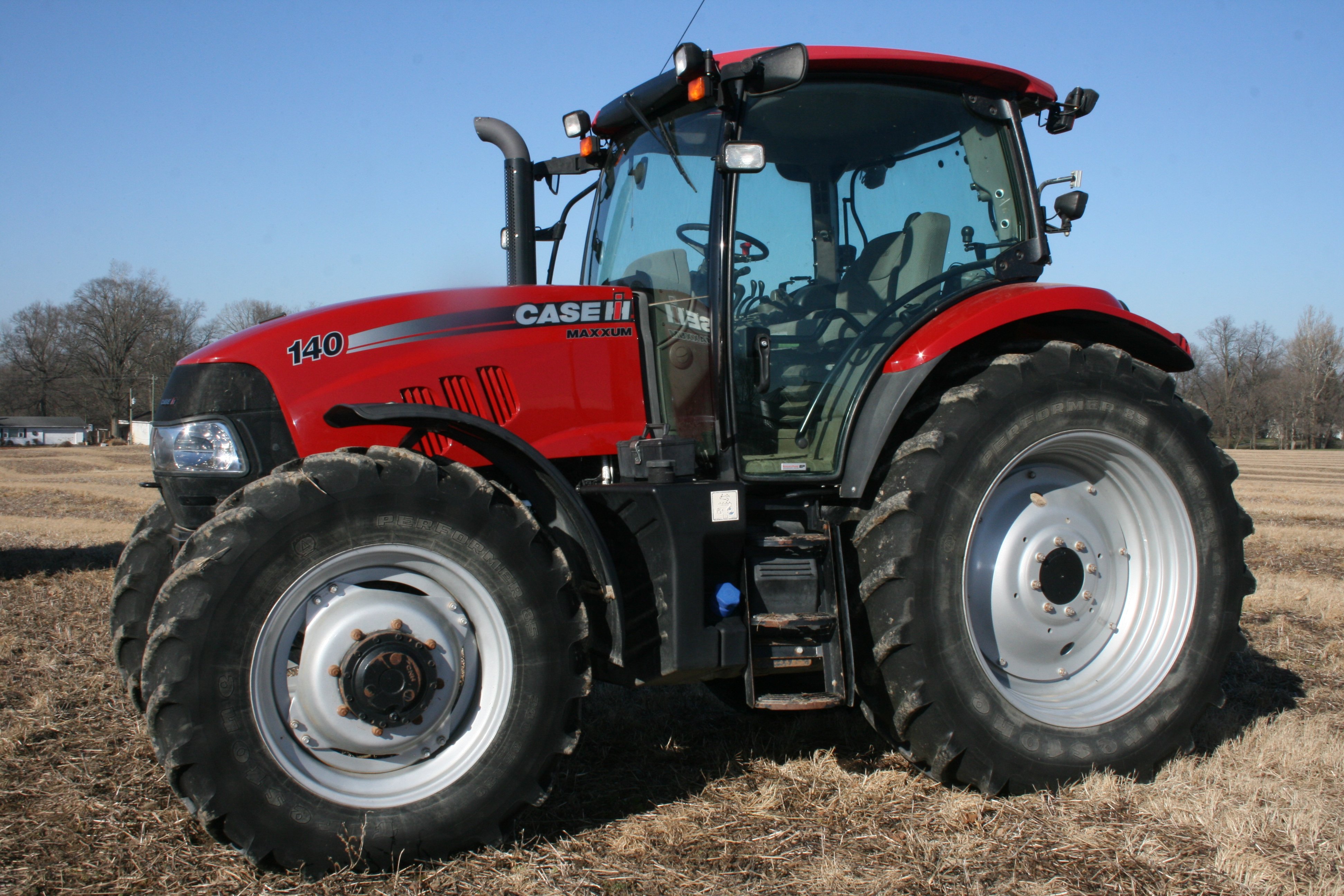 Property photo 1 - FARM EQUIPMENT AUCTION IN WHITLEY COUNTY, INDIANA