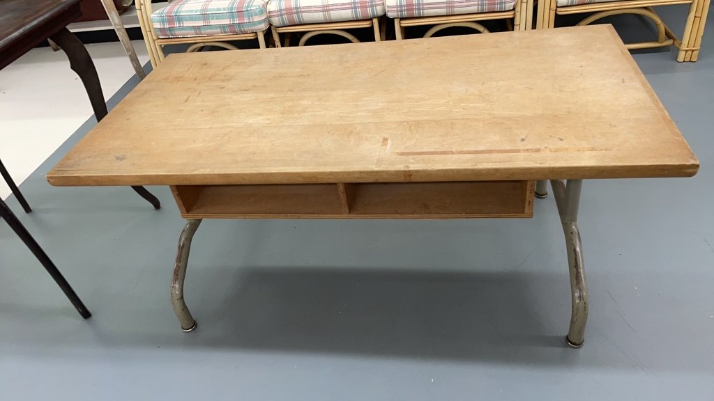 Property photo 2 - TIMED ONLINE ONLY PERSONAL PROPERTY AUCTION IN ALLEN COUNTY, INDIANA