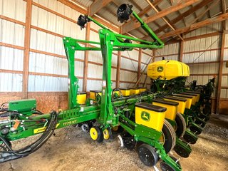 Property photo 15 - RETIREMENT FARM EQUIPMENT AUCTION IN WAYNE COUNTY, INDIANA