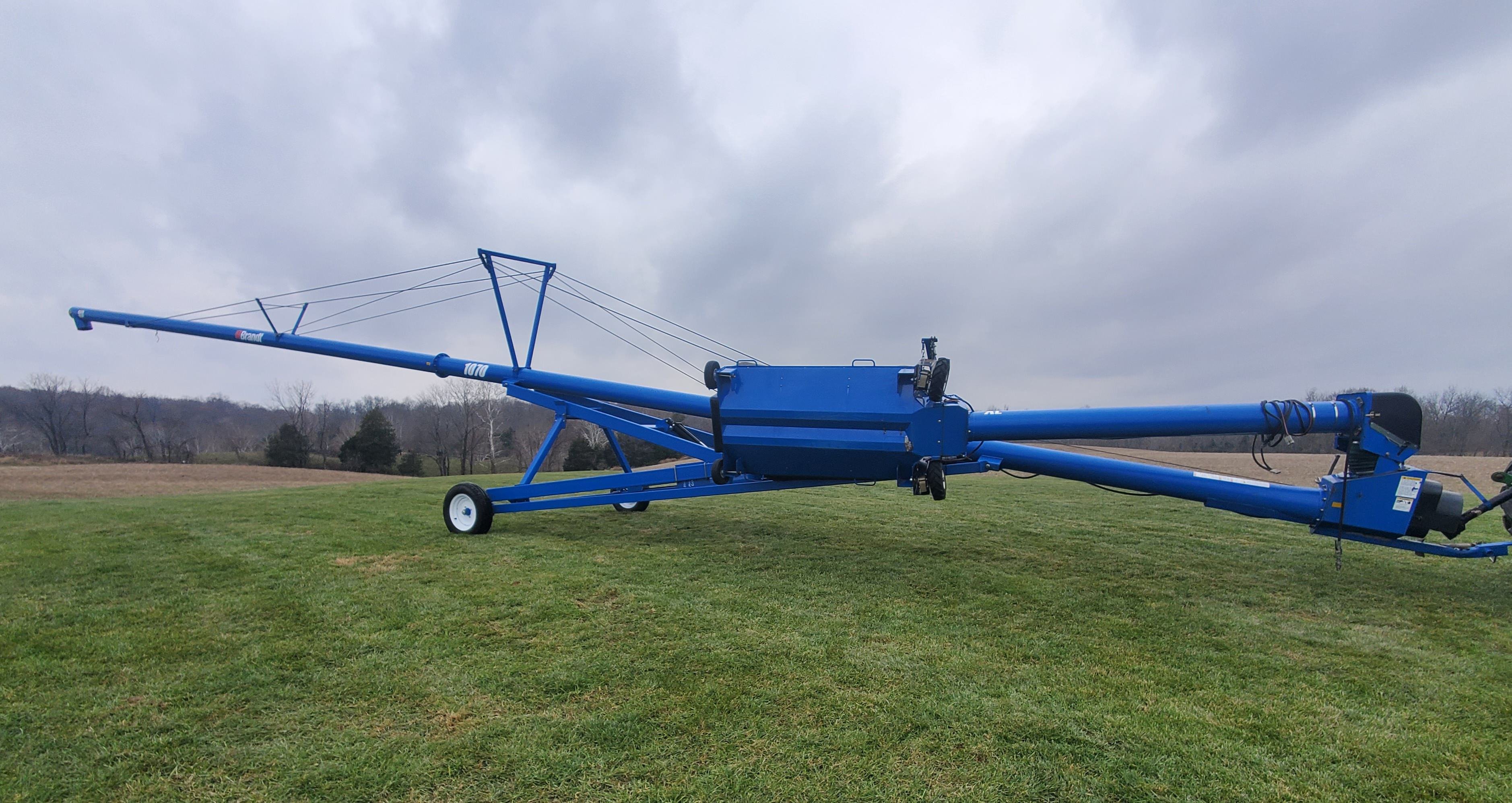 Property photo 99 - RETIREMENT FARM EQUIPMENT AUCTION IN SWITZERLAND COUNTY, INDIANA