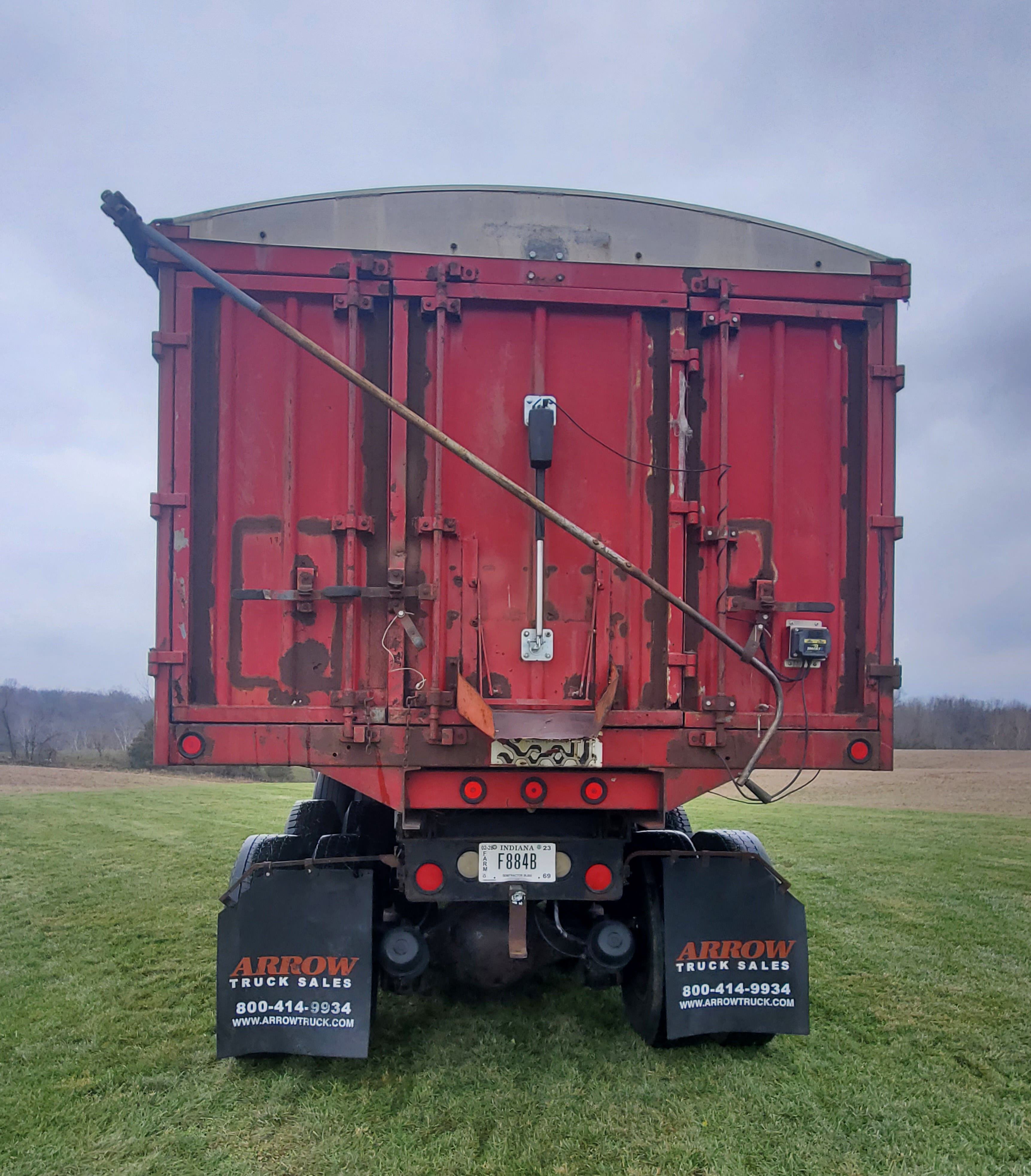 Property photo 111 - RETIREMENT FARM EQUIPMENT AUCTION IN SWITZERLAND COUNTY, INDIANA