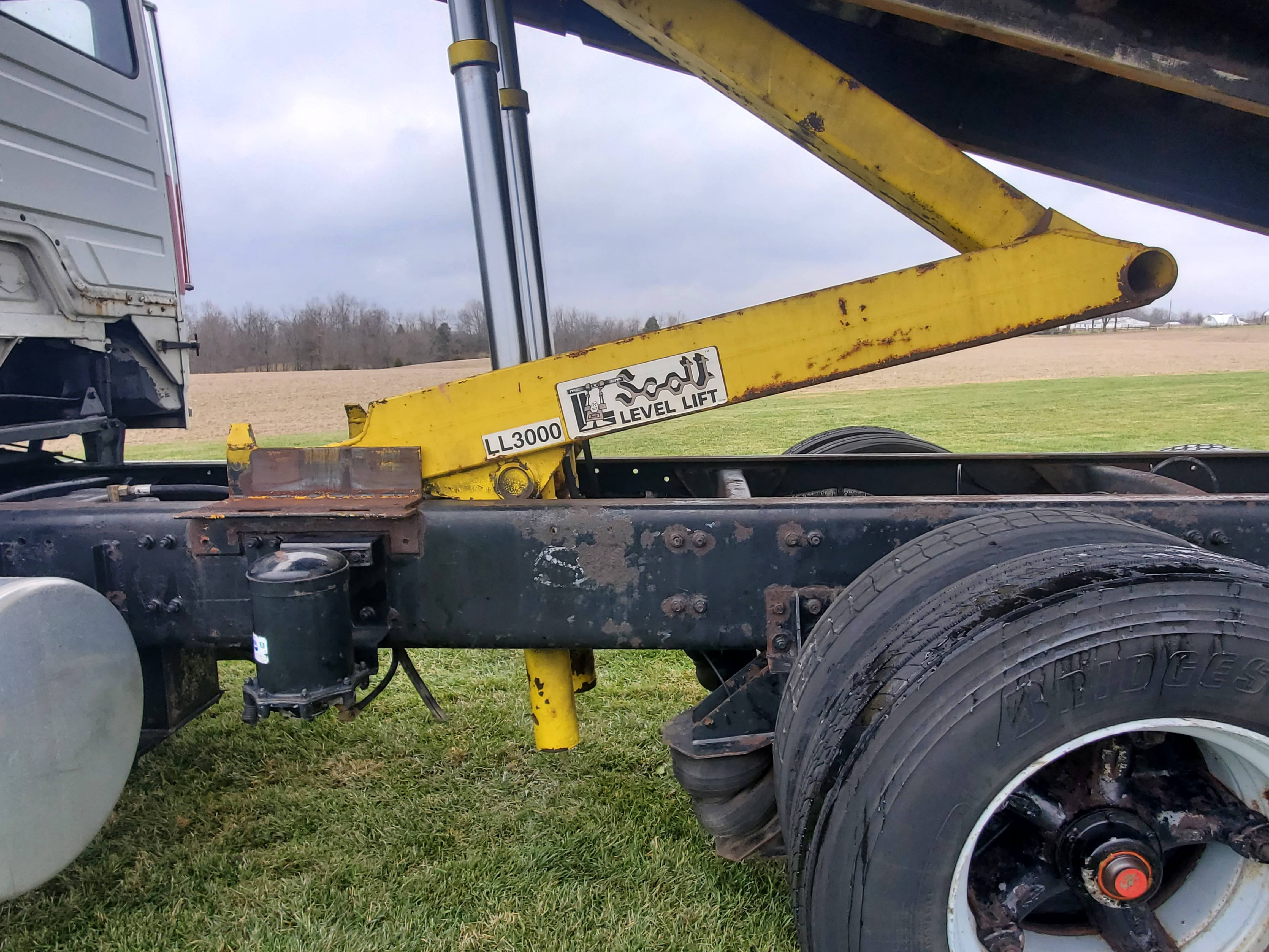 Property photo 115 - RETIREMENT FARM EQUIPMENT AUCTION IN SWITZERLAND COUNTY, INDIANA