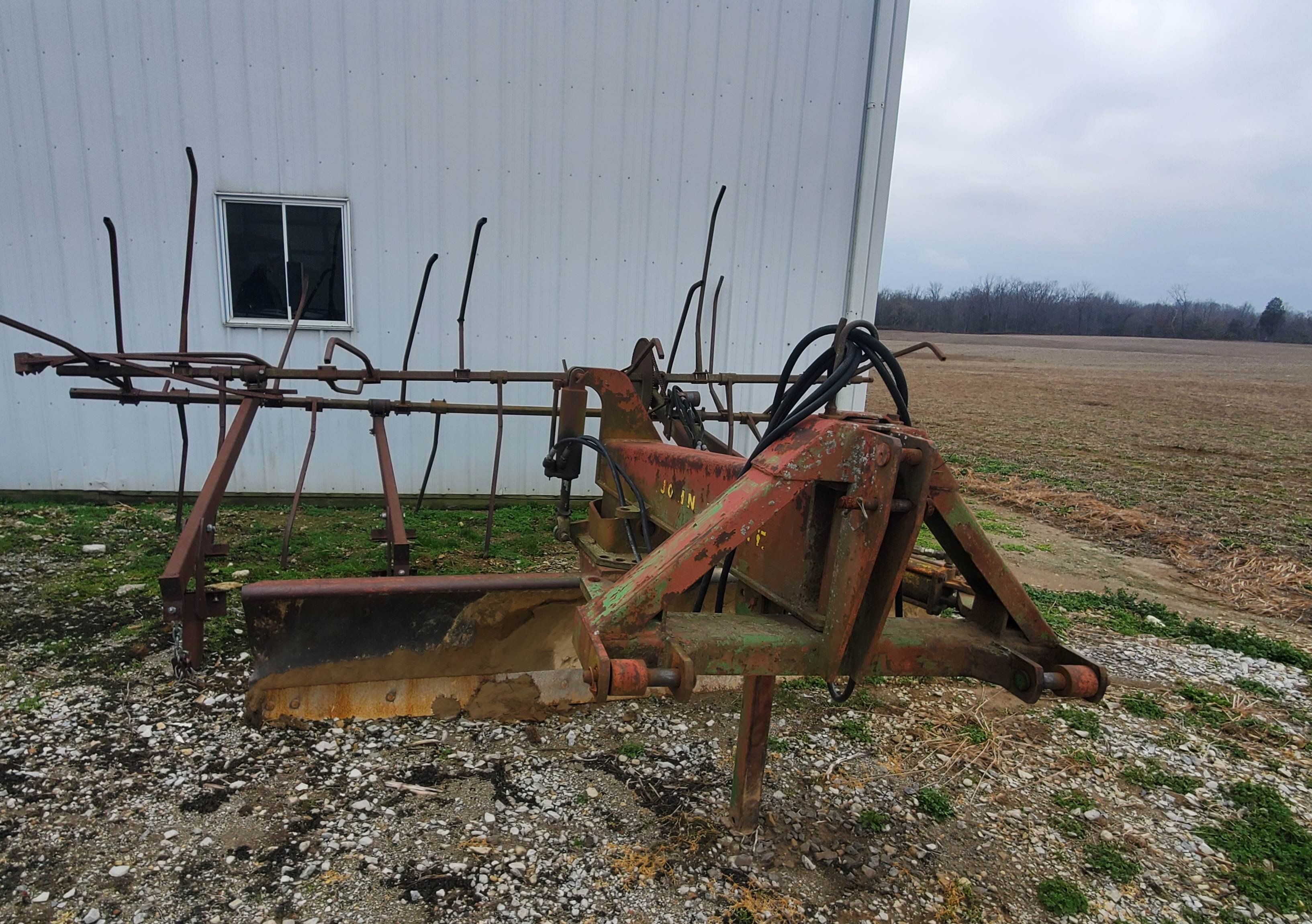 Property photo 127 - RETIREMENT FARM EQUIPMENT AUCTION IN SWITZERLAND COUNTY, INDIANA