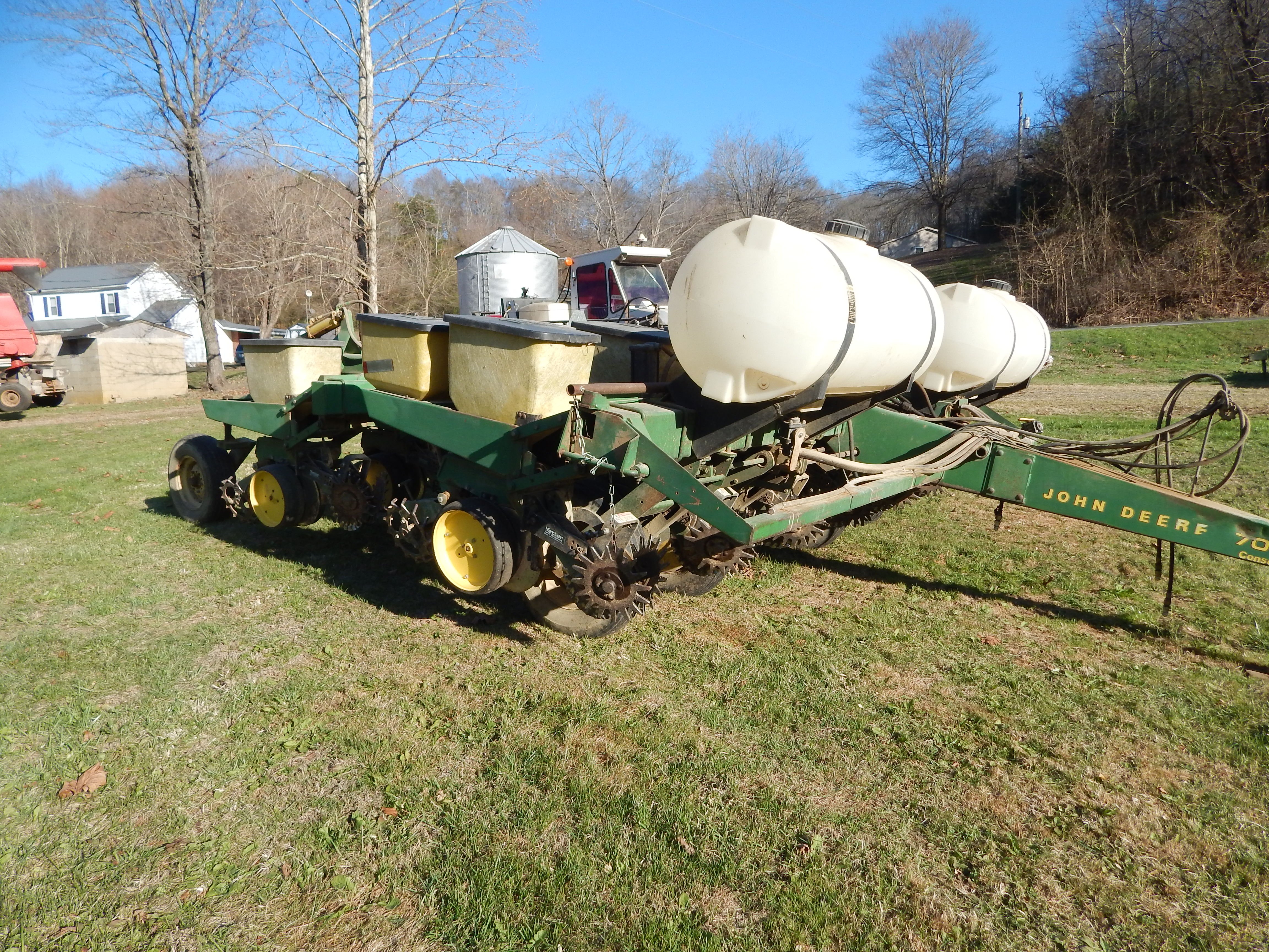 Property photo 27 - FARM EQUIPMENT AUCTION IN JACKSON COUNTY, OHIO
