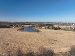 <li>56+/- Irrigated Acres
<li>(5) Tower Zimmatic Center Pivot
<li> 96+/- Tillable Acres
<li>Located off IN State Rd. 9 & E 200 S
<li>Less than Half a mile from the New Columbia City High School
<li>Study the Potential for a Beautiful Home Site overlooking the 3.5+/- Acre Pond - 109+/- ACRES IRRIGATED FARMLAND FOR SALE IN WHITLEY COUNTY, INDIANA