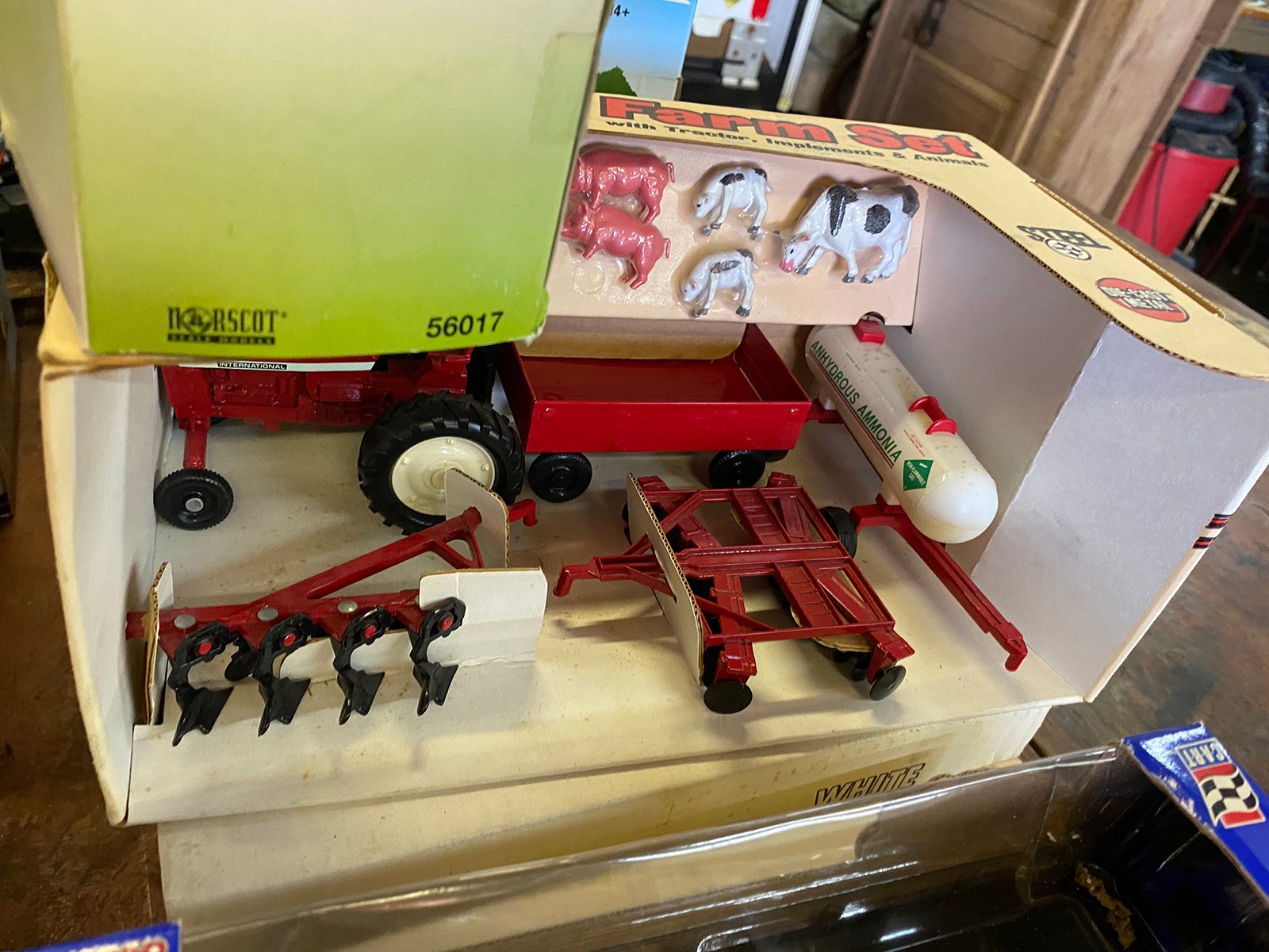 Property photo 105 - TIMED ONLINE PERSONAL PROPERTY AUCTION IN MARSHALL COUNTY, INDIANA