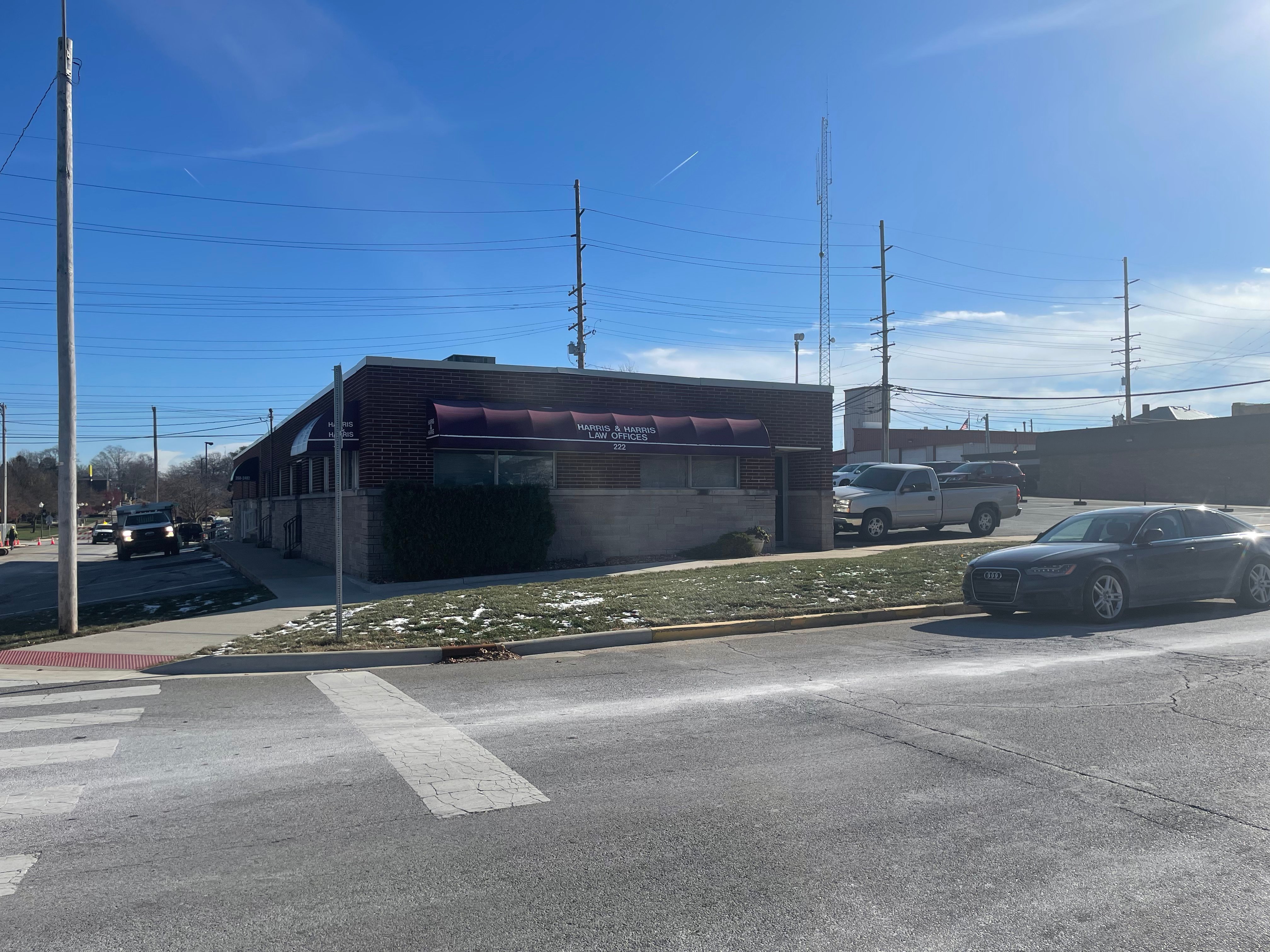 Property photo 1 - **UPDATED** TIMED ONLINE ONLY REAL ESTATE AUCTION - COMMERCIAL BLDG IN 1 TRACT IN KOSCIUSKO COUNTY, INDIANA