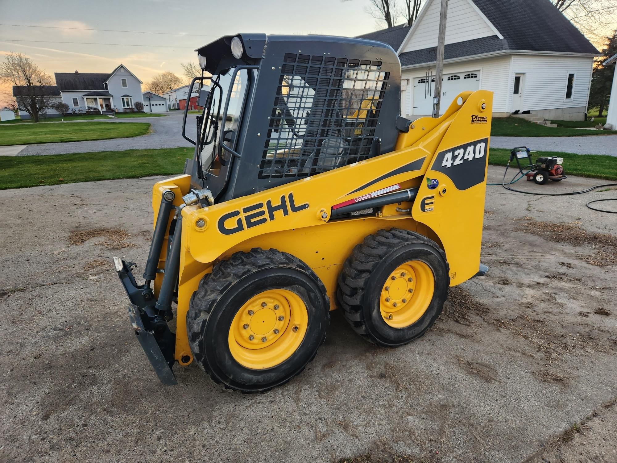 Property photo 8 - FARM EQUIPMENT AUCTION IN DEKALB COUNTY, INDIANA